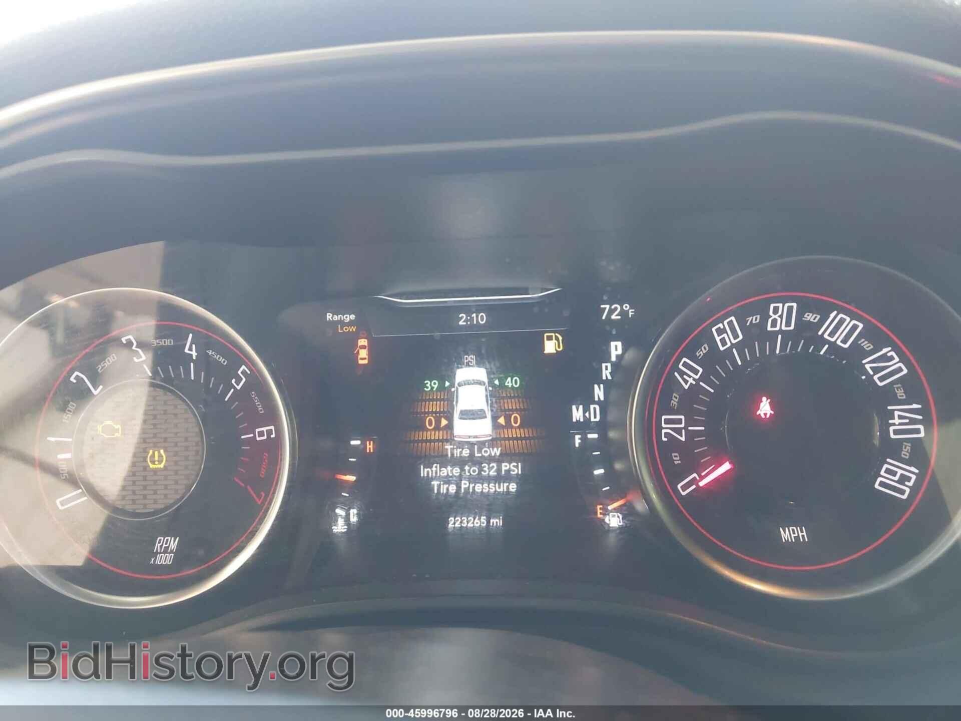 2017 DODGE CHALLENGER - VIN: 2C3CDZAG8HH587366 - Фото 7