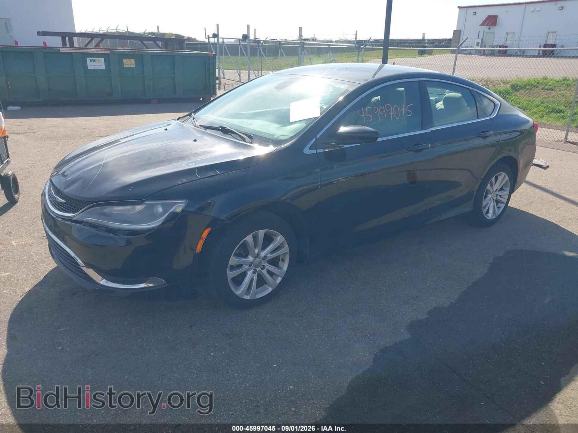2015 CHRYSLER 200 - VIN: 1C3CCCAB7FN704914 - Photo 2