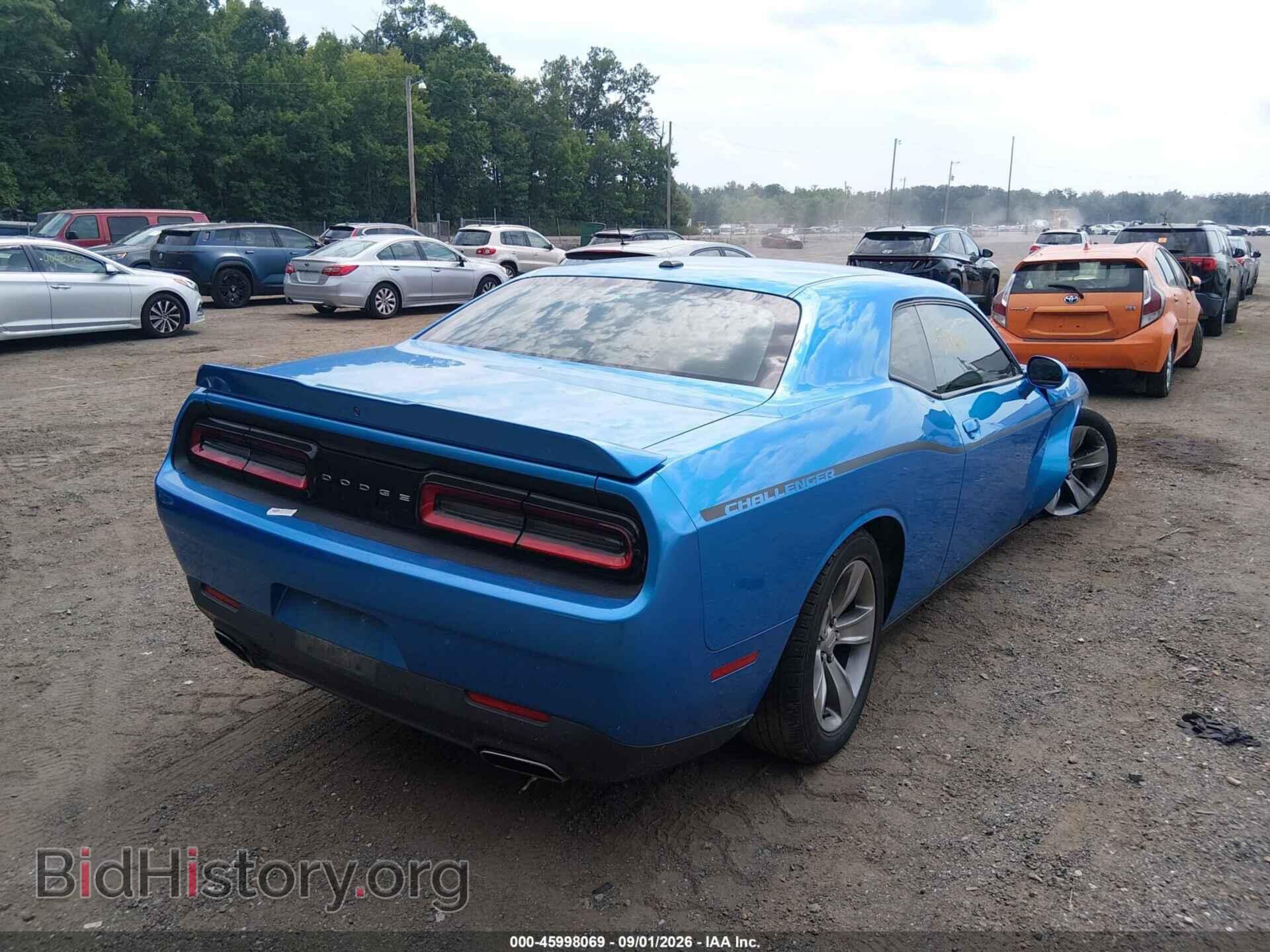 2018 DODGE CHALLENGER - VIN: 2C3CDZAG4JH310400 - Фото 4