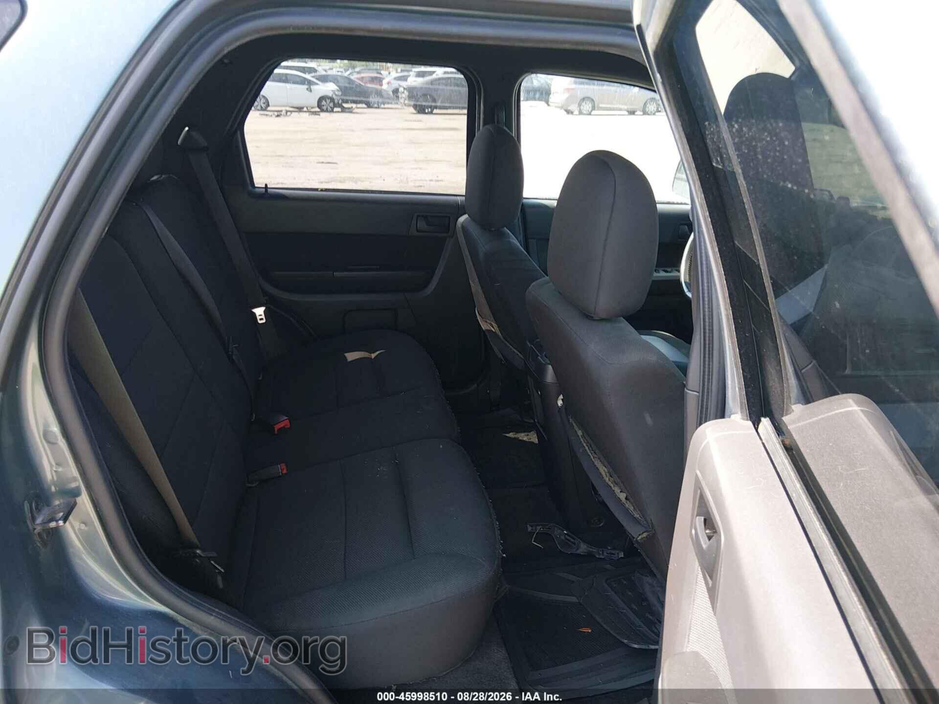 2010 FORD ESCAPE - VIN: 1FMCU0D73AKB11359 - Photo 8