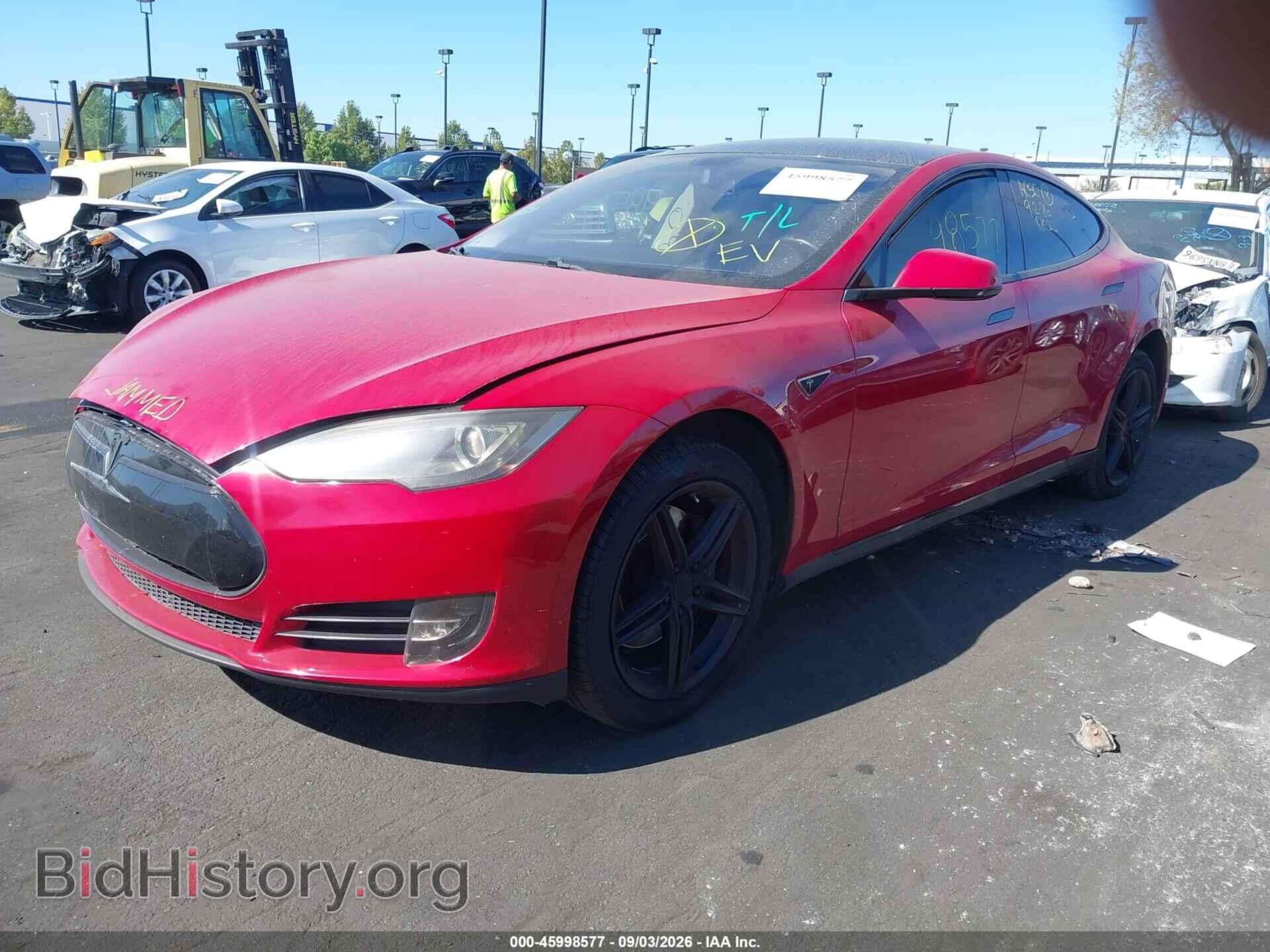 2013 TESLA MODEL S - VIN: 5YJSA1DP0DFP09635 - Photo 2