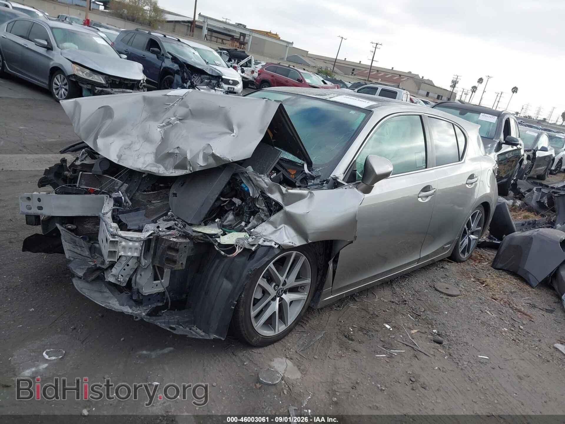 2017 LEXUS CT 200H - VIN: JTHKD5BH6H2287744 - Photo 2