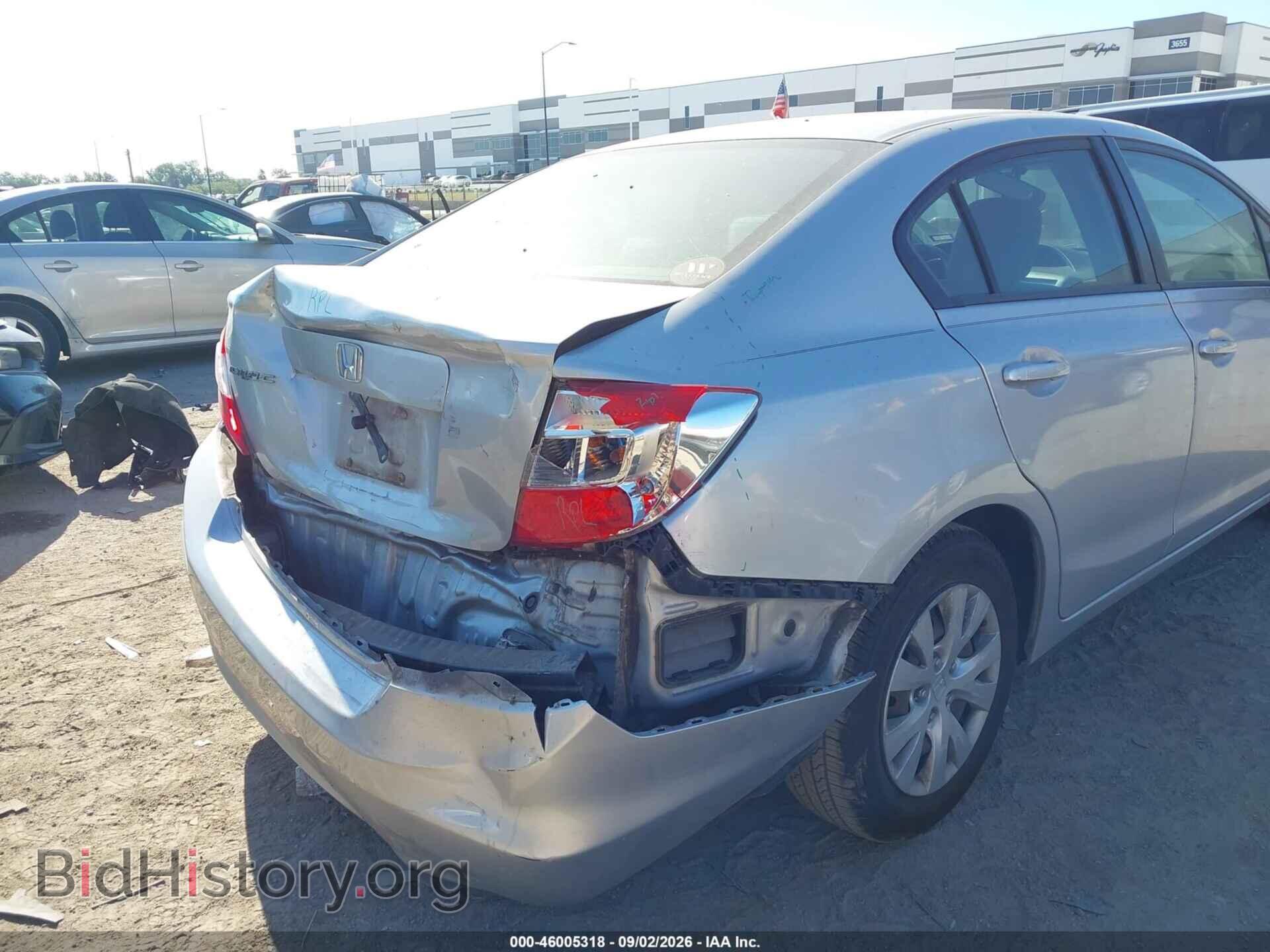 2012 HONDA CIVIC - VIN: 2HGFB2F5XCH569104 - Photo 6