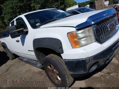 2010 GMC SIERRA 1500 SLE, белый — VIN 1GTSKVE06AZ285647, IAAI