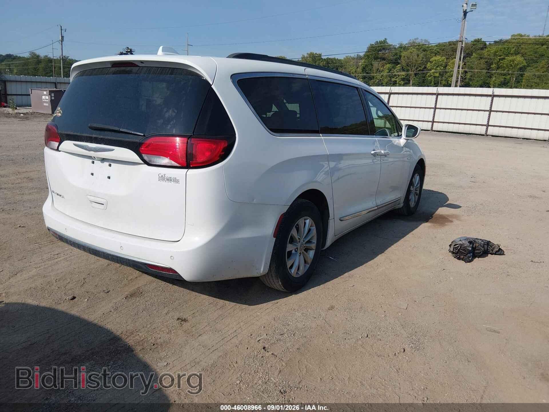 2017 CHRYSLER PACIFICA - VIN: 2C4RC1BG5HR702587 - Photo 4