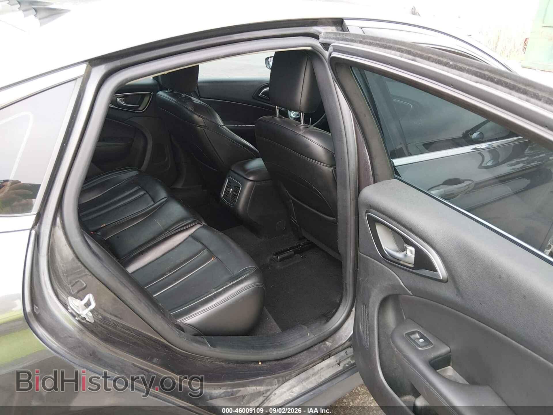 2017 CHRYSLER 200 - VIN: 1C3CCCAB0HN507229 - Photo 8