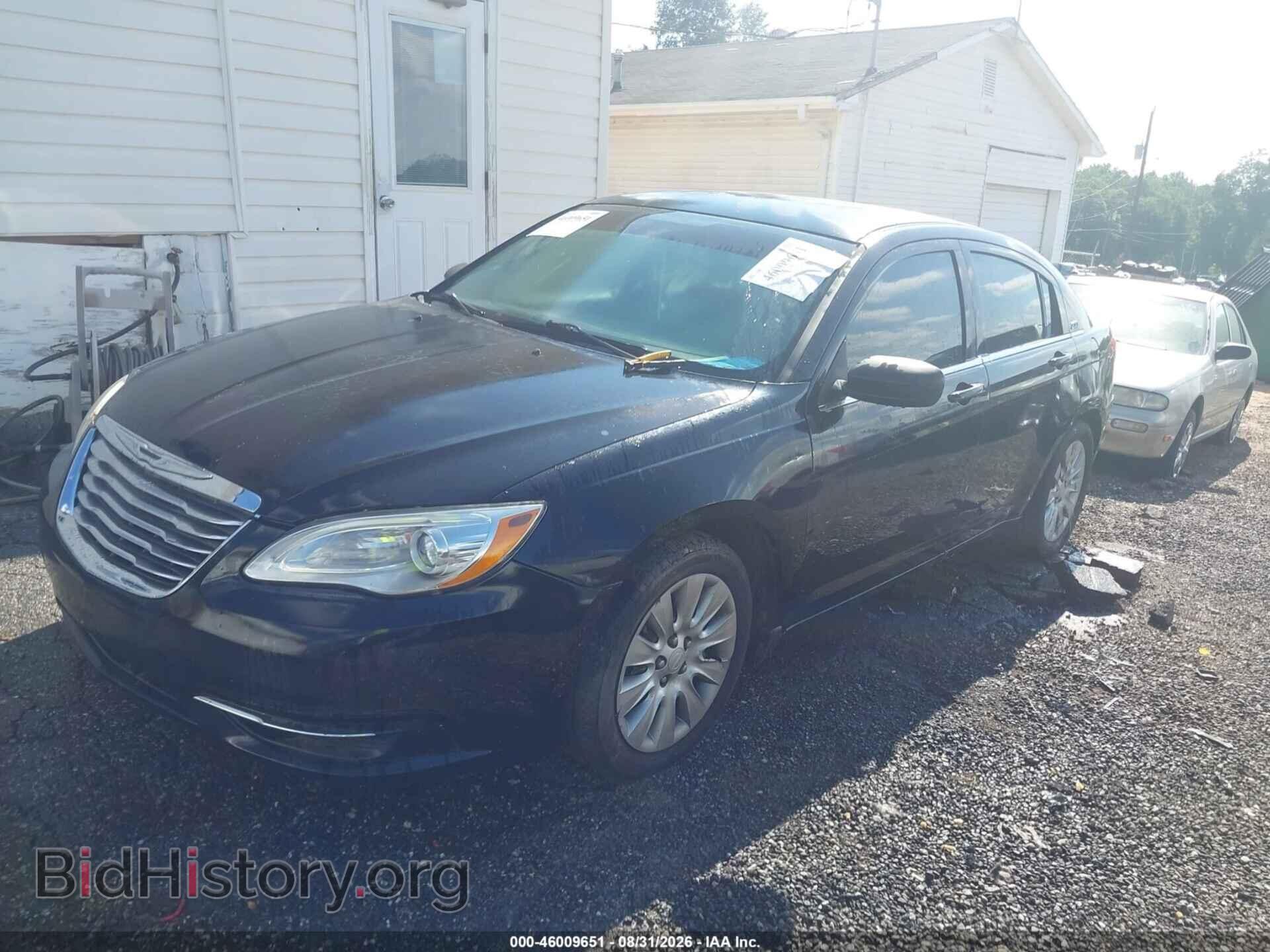 2013 CHRYSLER 200 - VIN: 1C3CCBAB1DN624760 - Photo 2