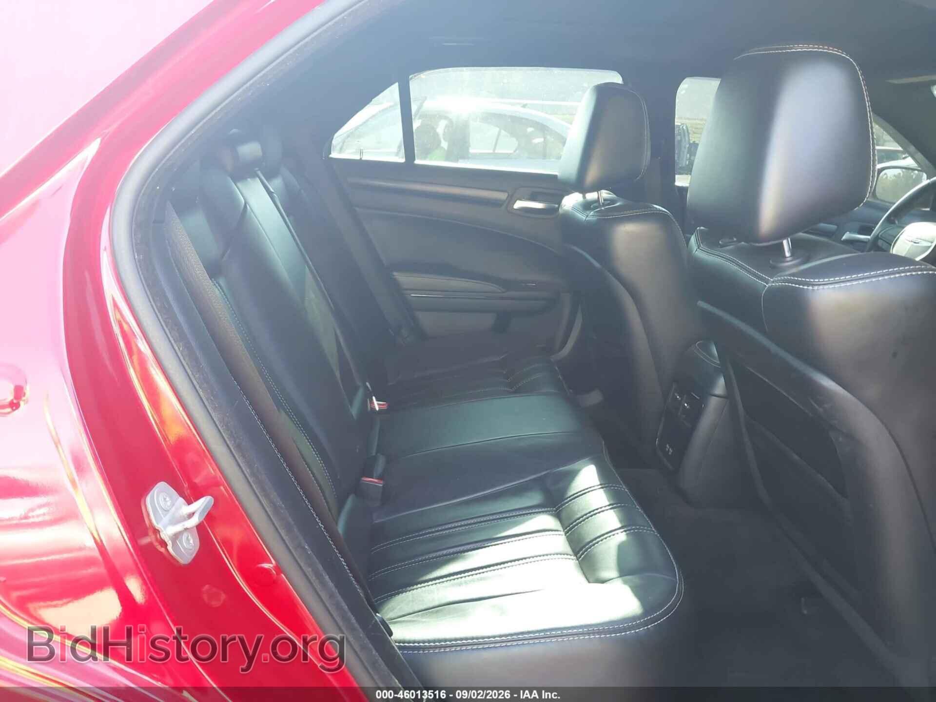2016 CHRYSLER 300 - VIN: 2C3CCAGG7GH142224 - Фото 8