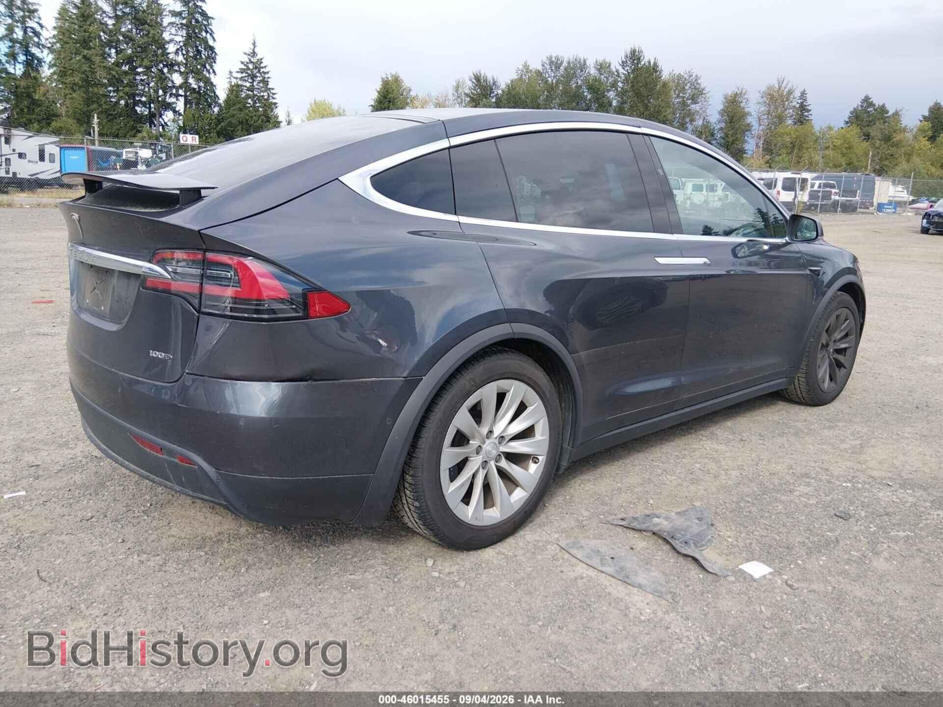 2017 TESLA MODEL X - VIN: 5YJXCDE24HF051568 - Фото 4