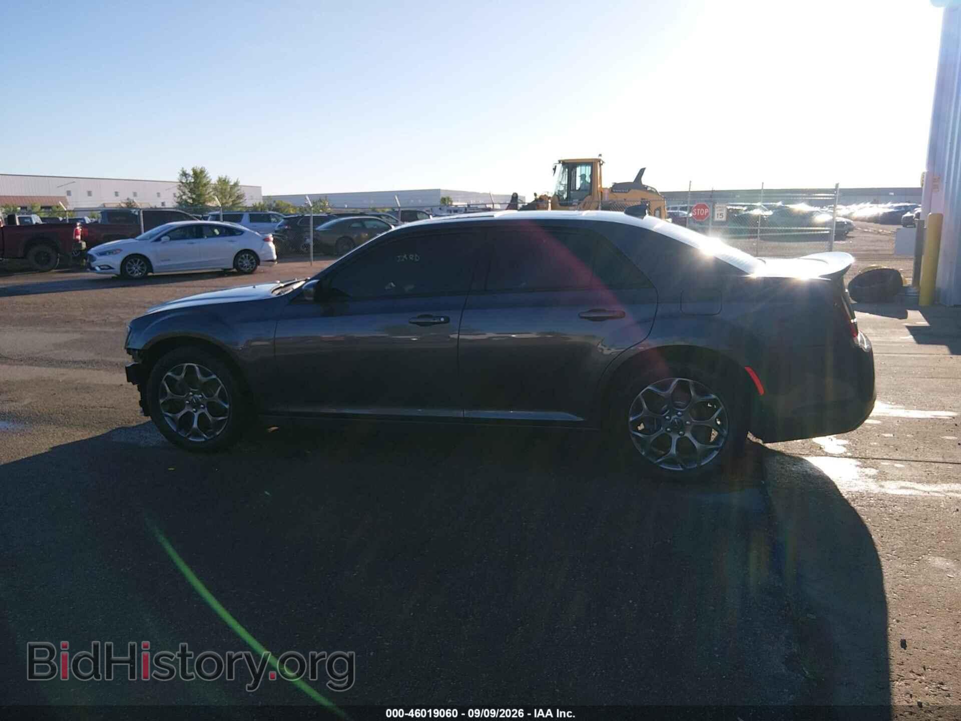 2017 CHRYSLER 300 - VIN: 2C3CCAGG8HH534680 - Фото 15