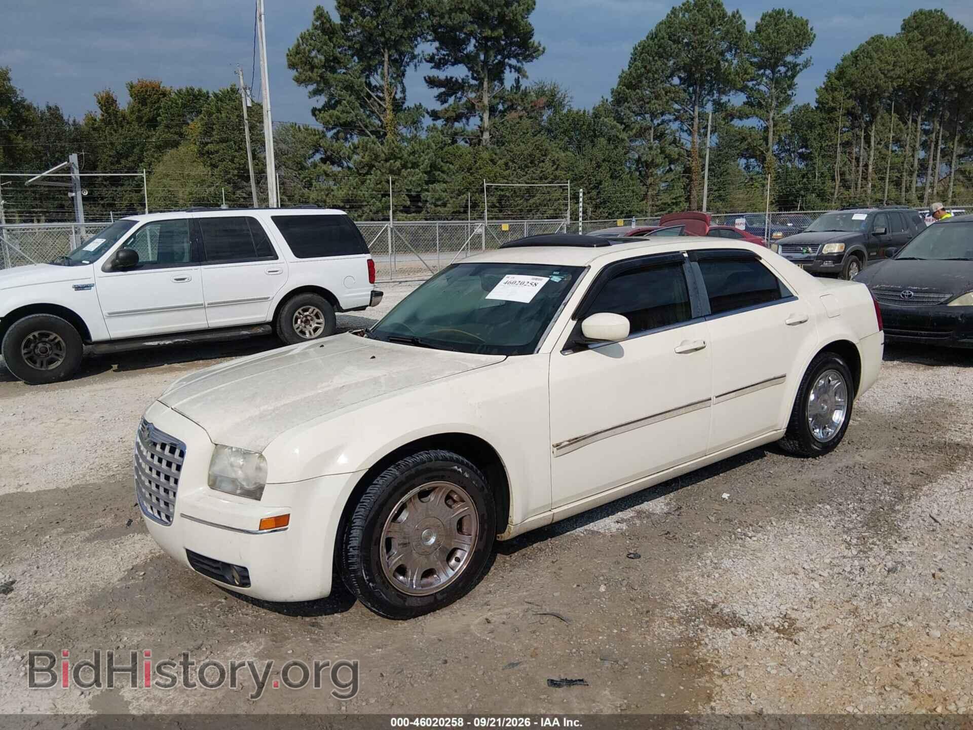2006 CHRYSLER 300 - VIN: 2C3LA53G96H116483 - Фото 2