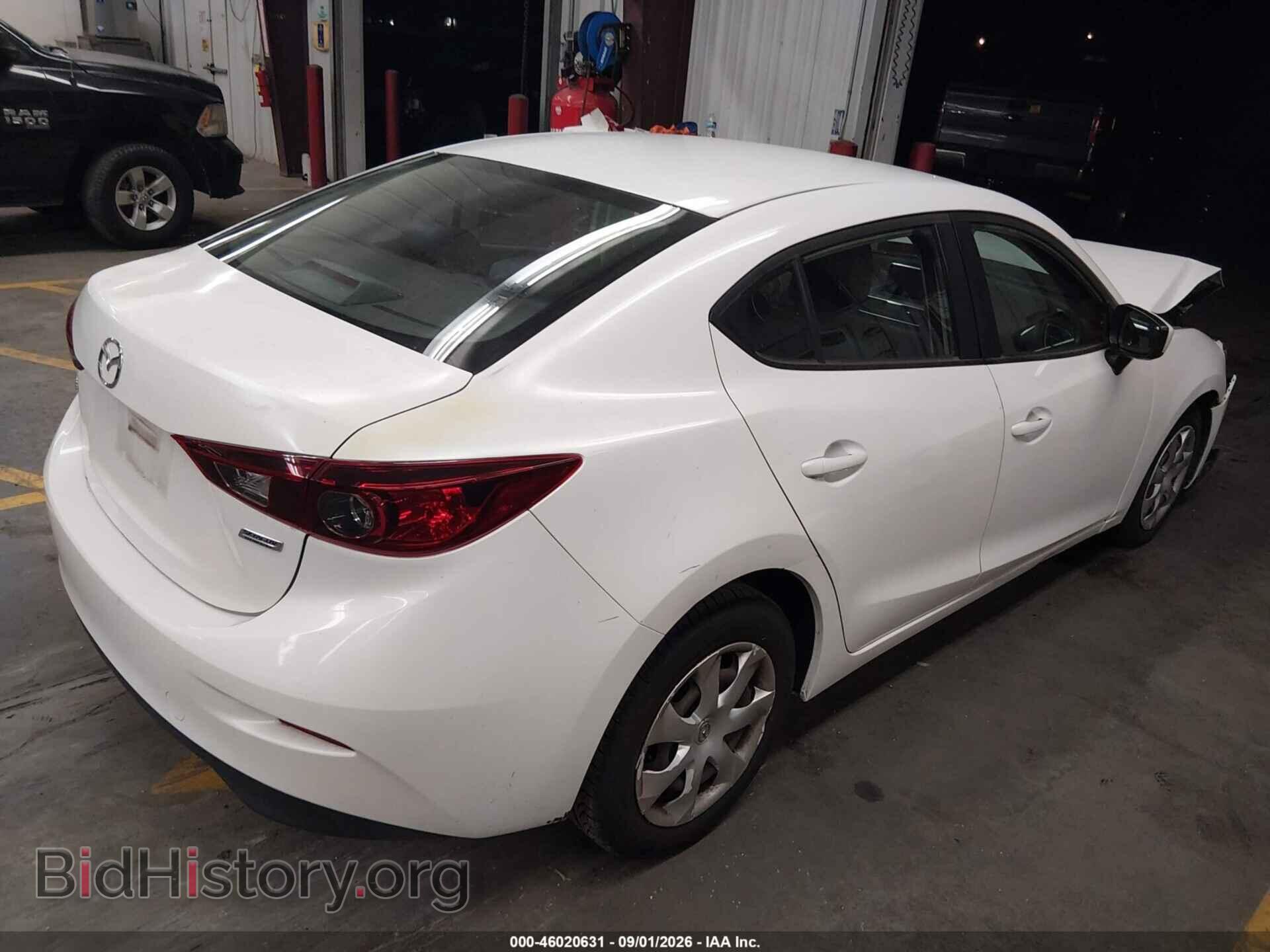 2015 MAZDA MAZDA3 - VIN: 3MZBM1U77FM197696 - Photo 4