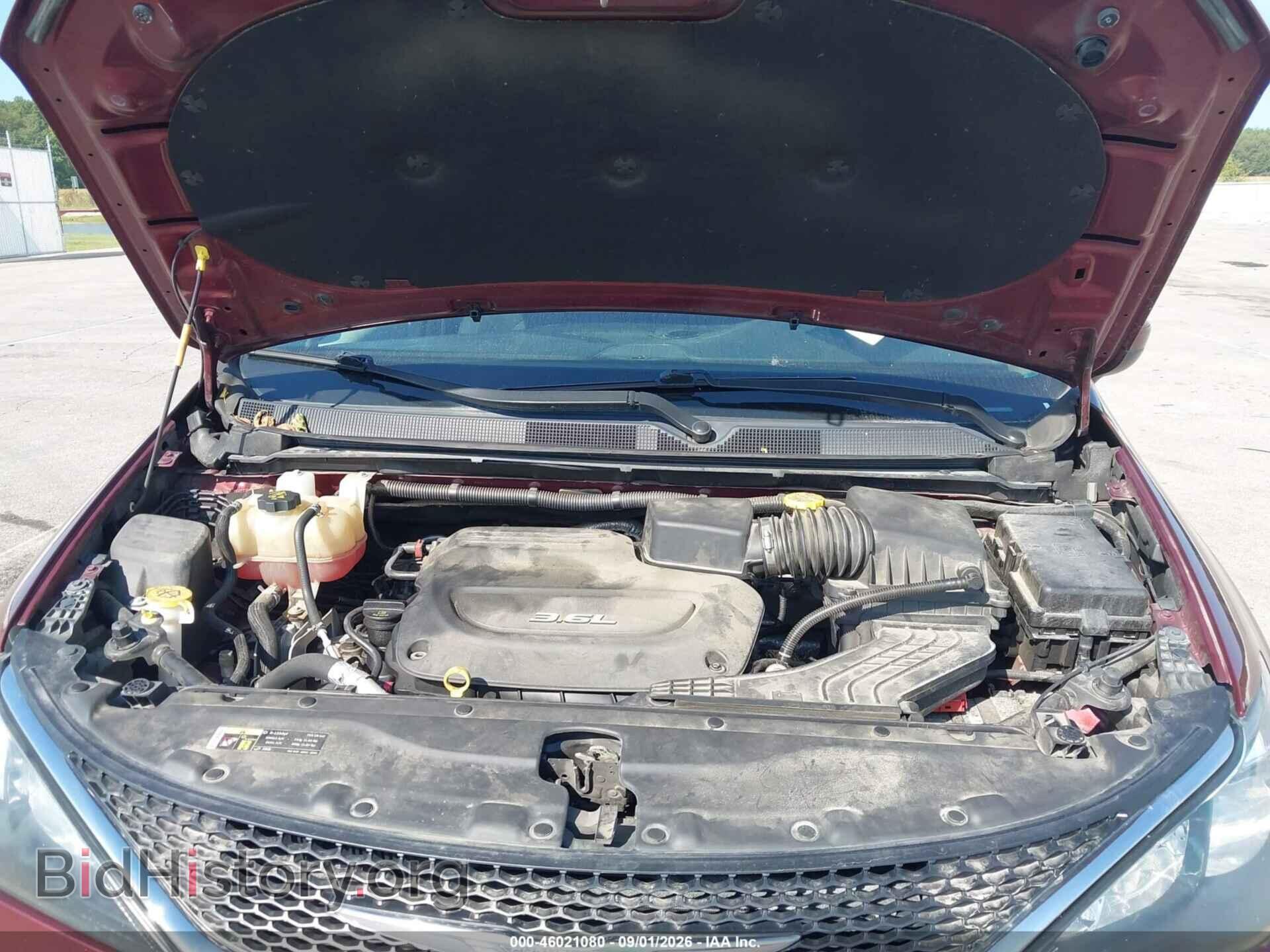 2017 CHRYSLER PACIFICA - VIN: 2C4RC1DGXHR611327 - Photo 10