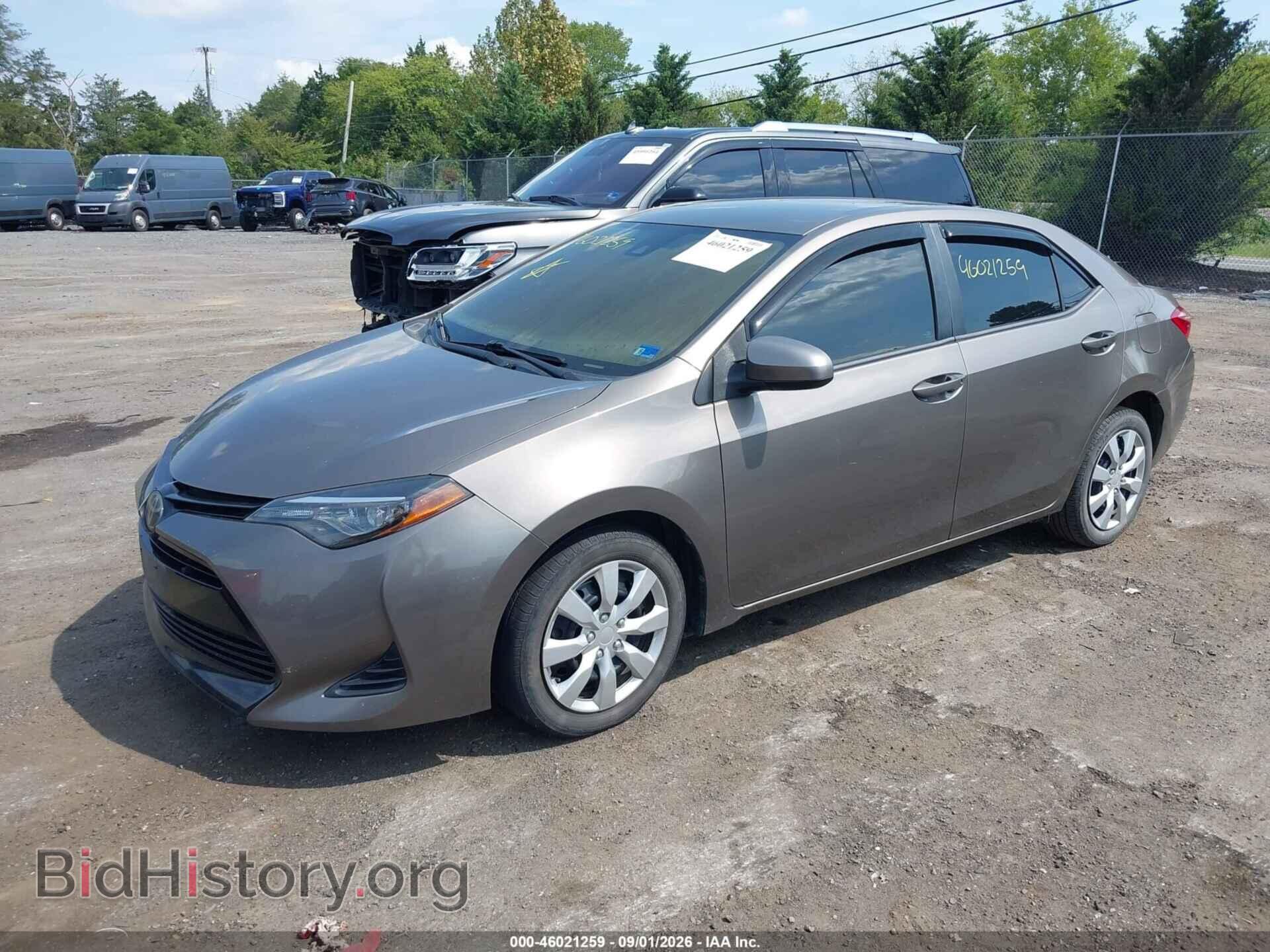 2019 TOYOTA COROLLA - VIN: 2T1BURHE2KC192810 - Photo 2