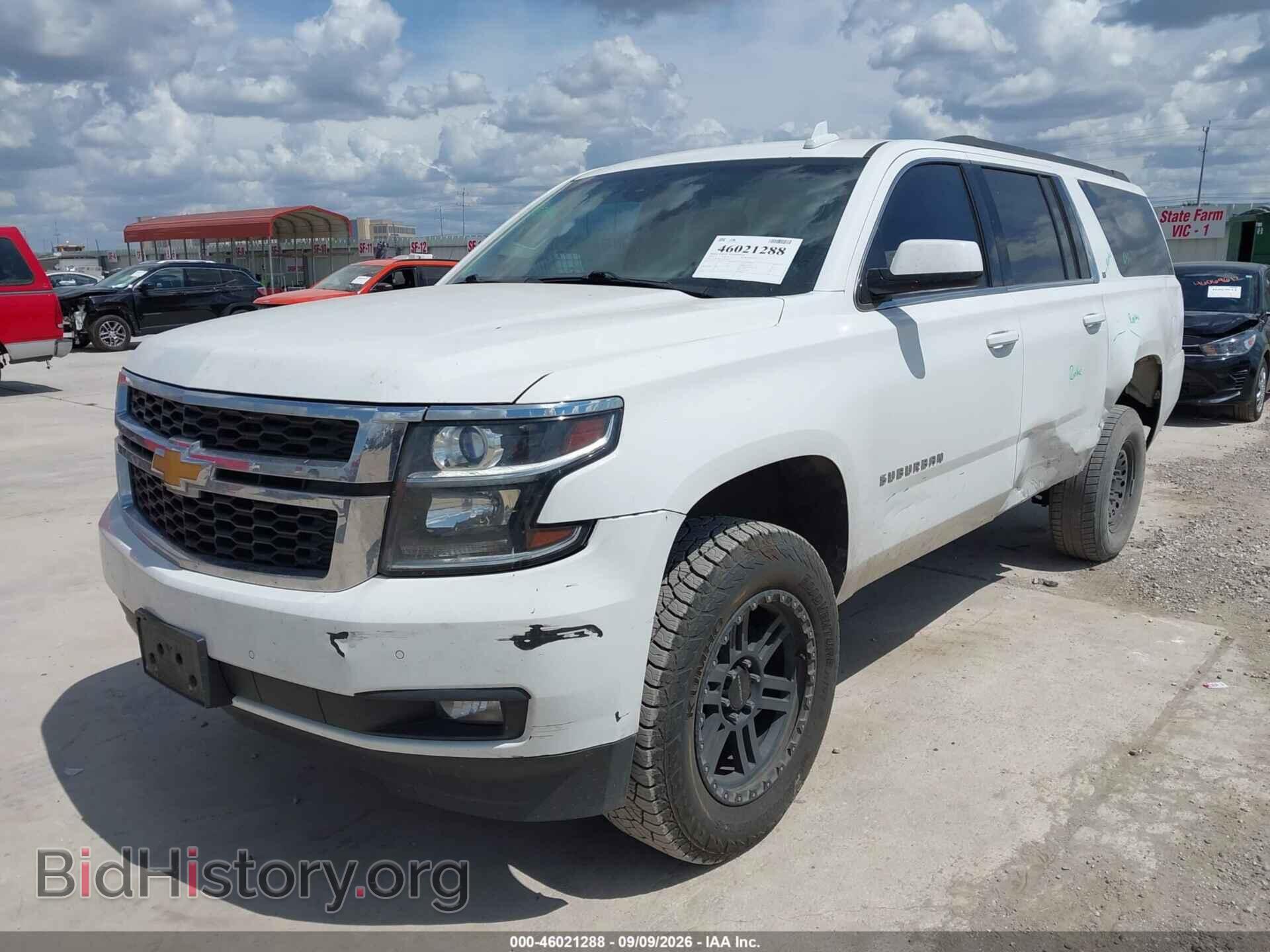 2016 CHEVROLET SUBURBAN - VIN: 1GNSCHKC9GR169727 - Photo 2