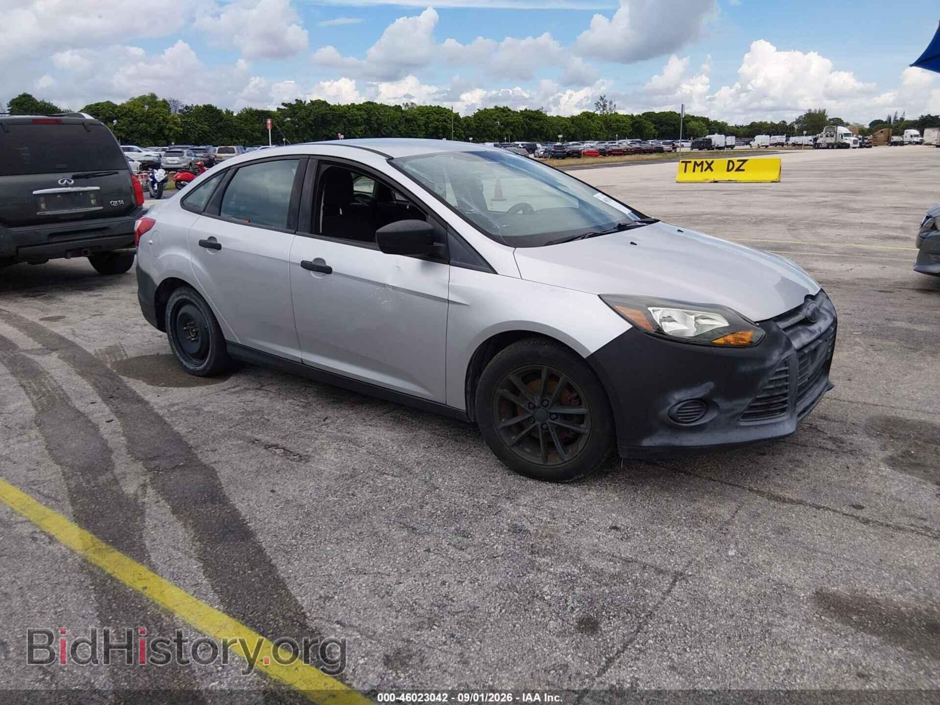 Photo 1FAHP3E23CL473796 - FORD FOCUS 2012