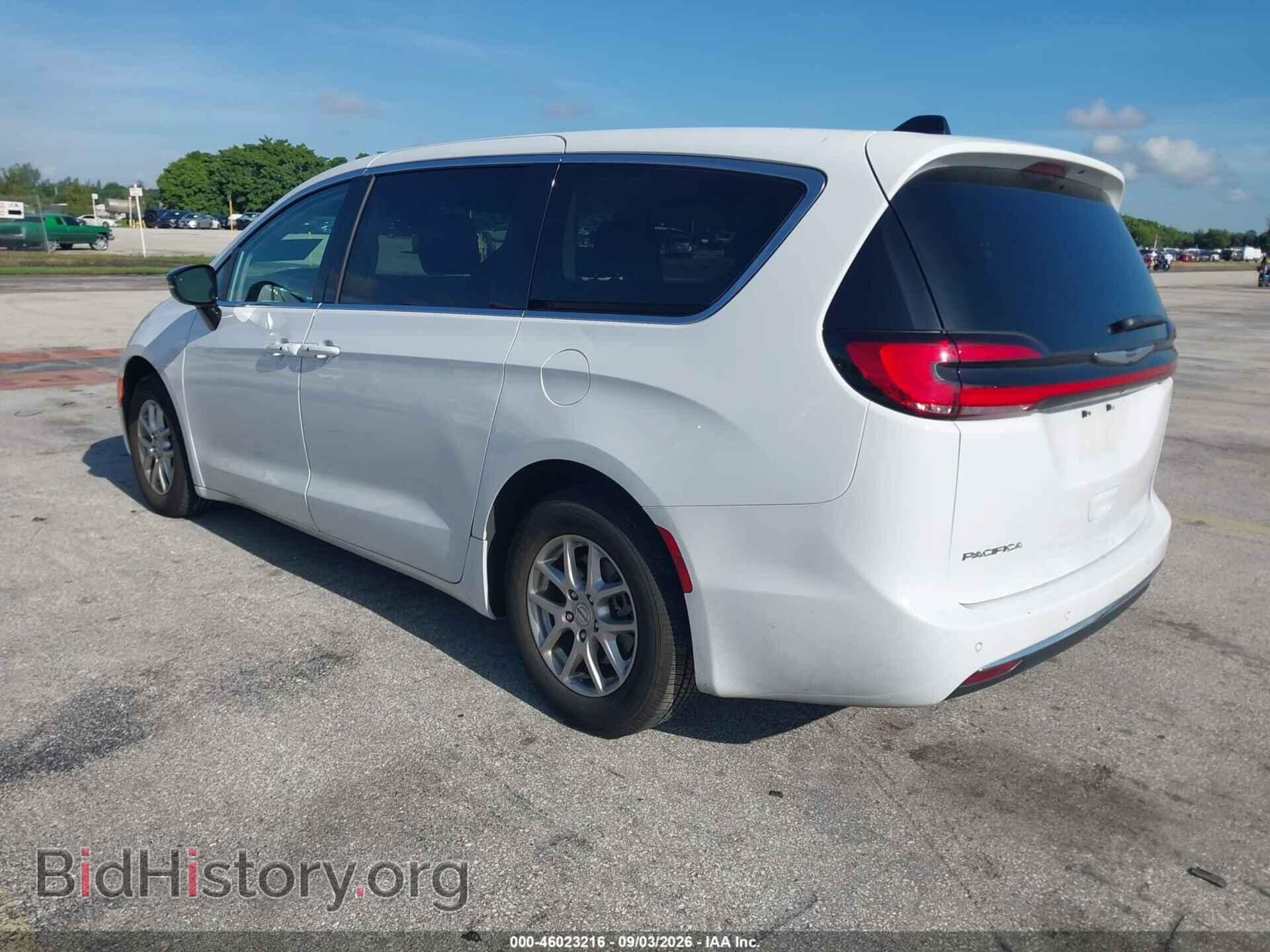2024 CHRYSLER PACIFICA - VIN: 2C4RC1BG4RR149643 - Photo 3