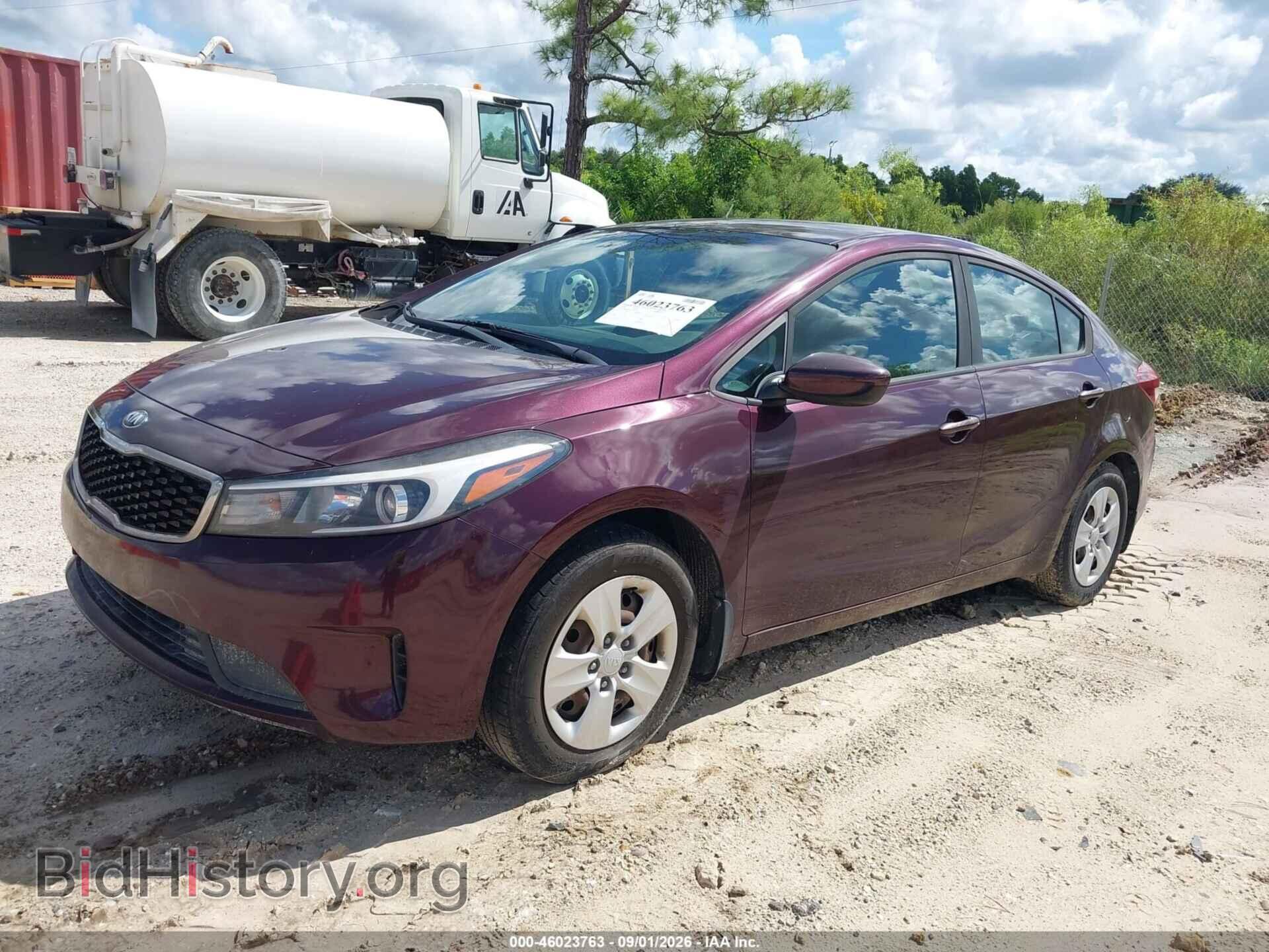 2018 KIA FORTE - VIN: 3KPFK4A75JE199529 - Photo 2