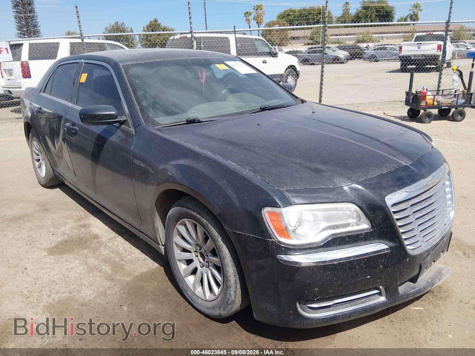 Фотография 2C3CCAAG9EH166627 - CHRYSLER 300 2014