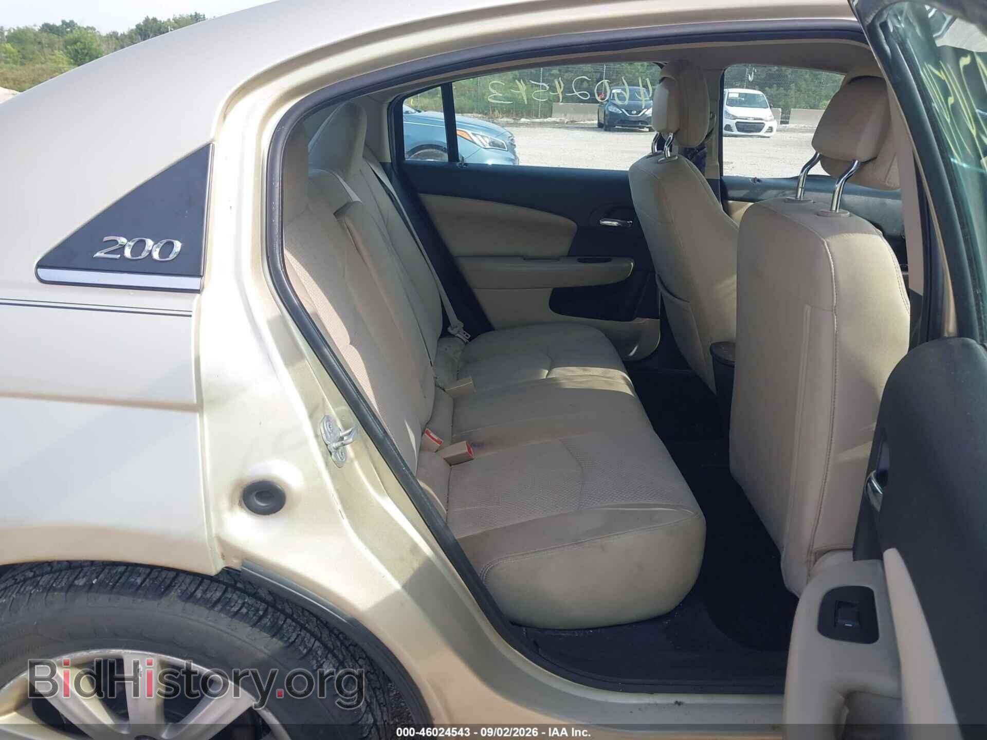 2011 CHRYSLER 200 - VIN: 1C3BC1FB5BN521109 - Photo 8