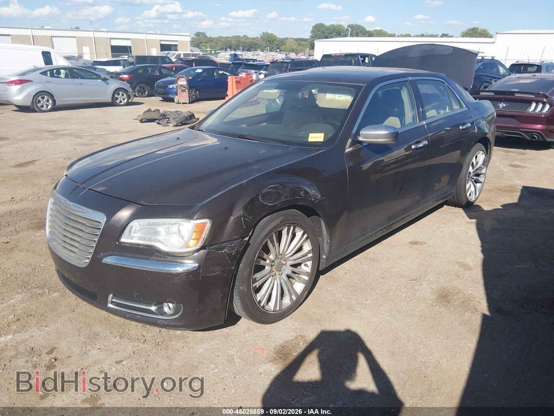 2012 CHRYSLER 300 - VIN: 2C3CCACG0CH165764 - Photo 2