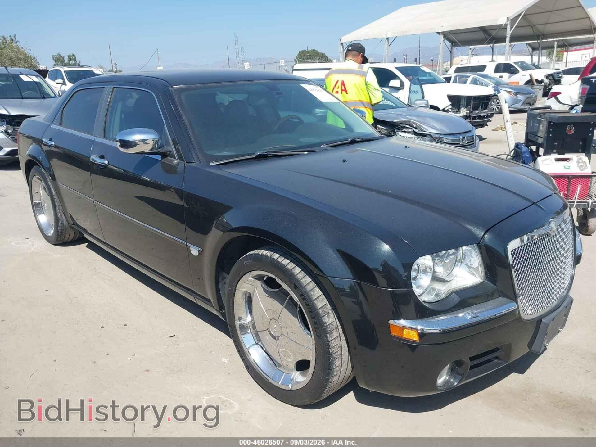 Photo 2C3AA63H45H588076 - CHRYSLER 300C 2005