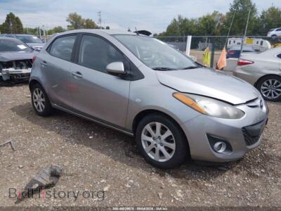 2012 Mazda MAZDA2 Touring, silver — VIN JM1DE1LY2C0142641, IAAI