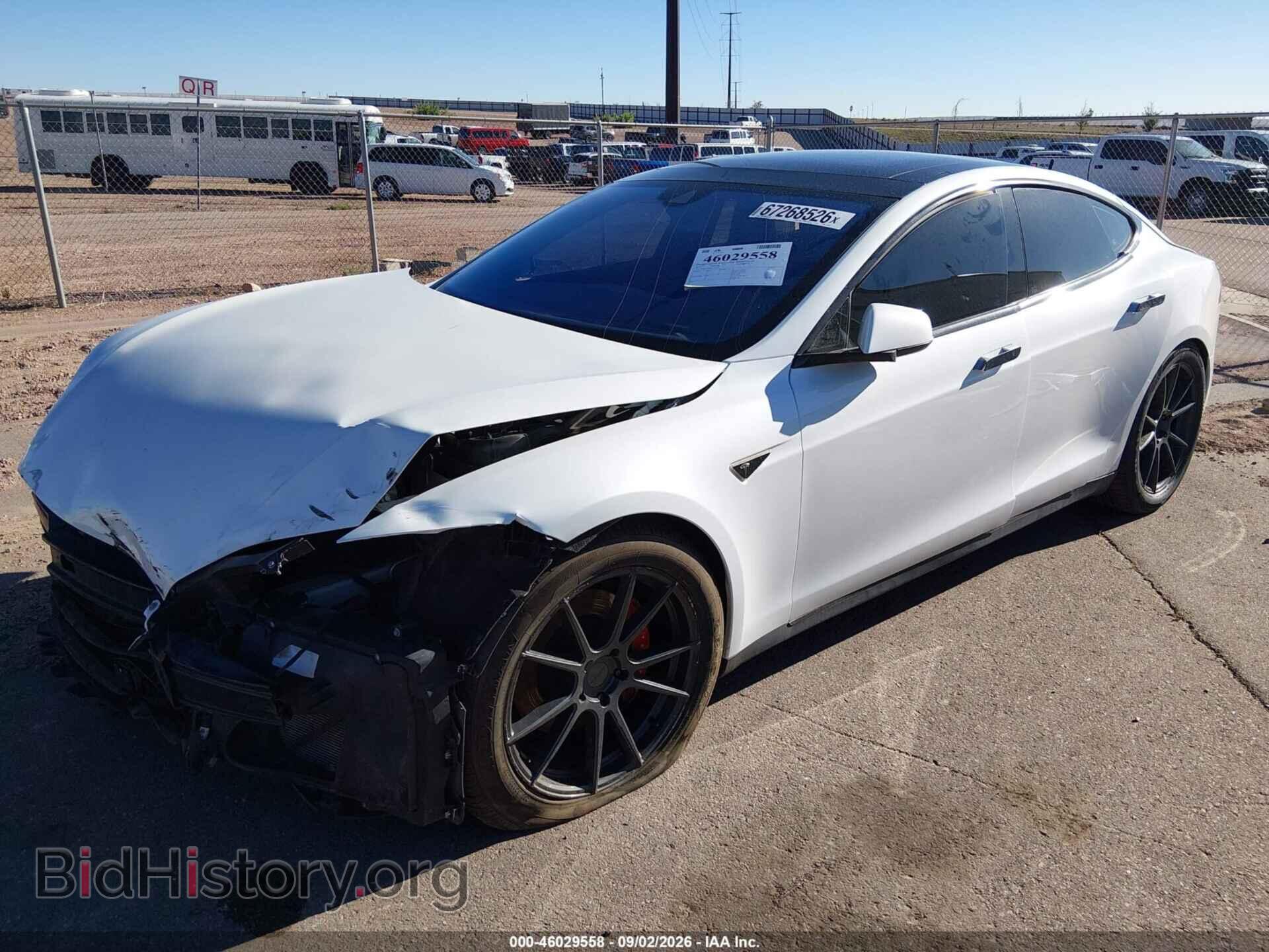 2015 TESLA MODEL S - VIN: 5YJSA1E48FF117259 - Фото 2