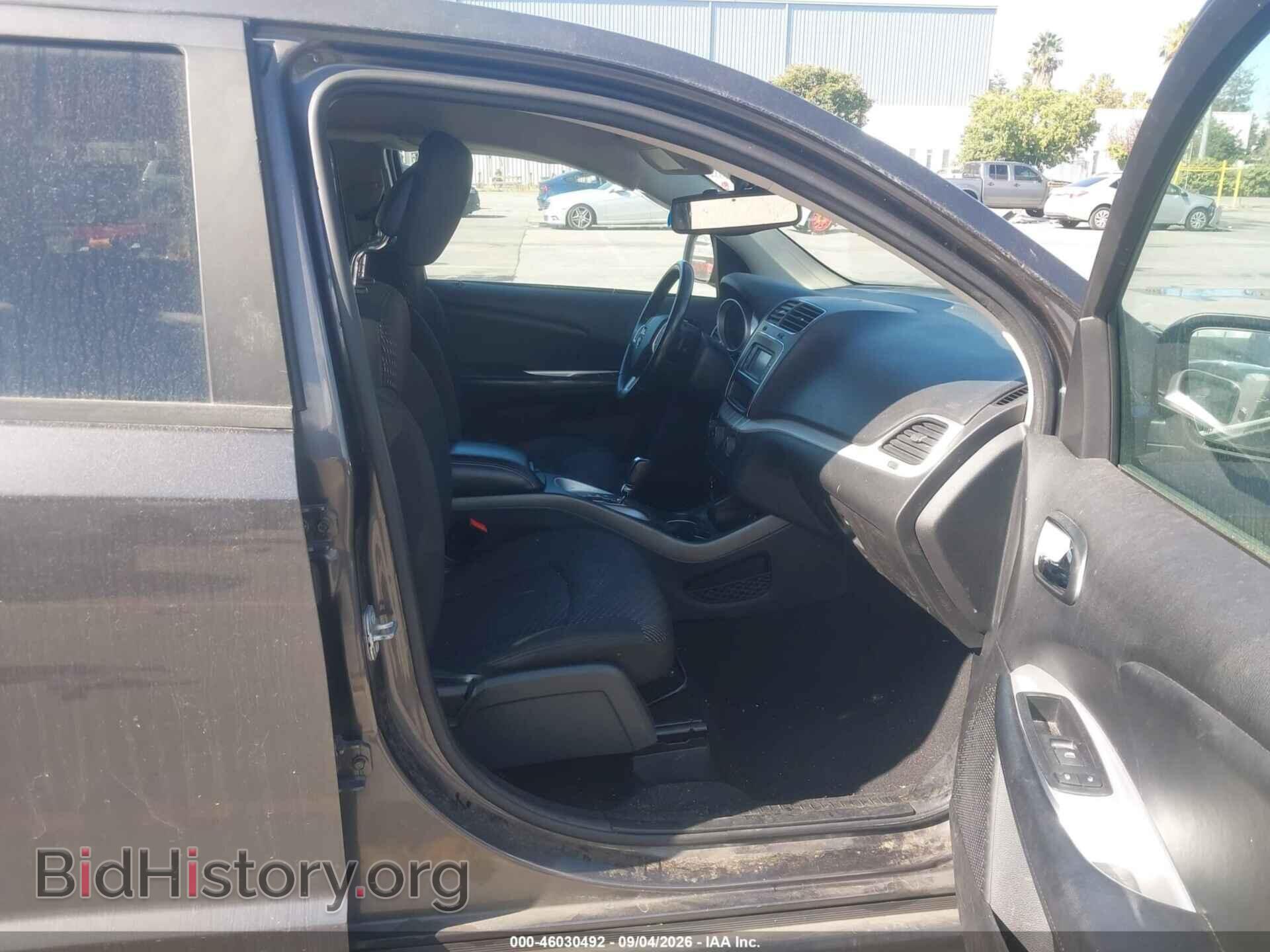 2017 DODGE JOURNEY - VIN: 3C4PDCAB4HT577102 - Photo 5
