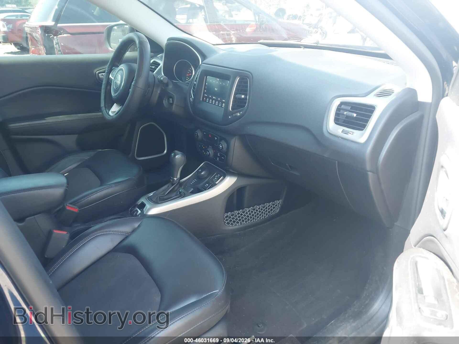 2018 JEEP COMPASS - VIN: 3C4NJDBBXJT270625 - Фото 5