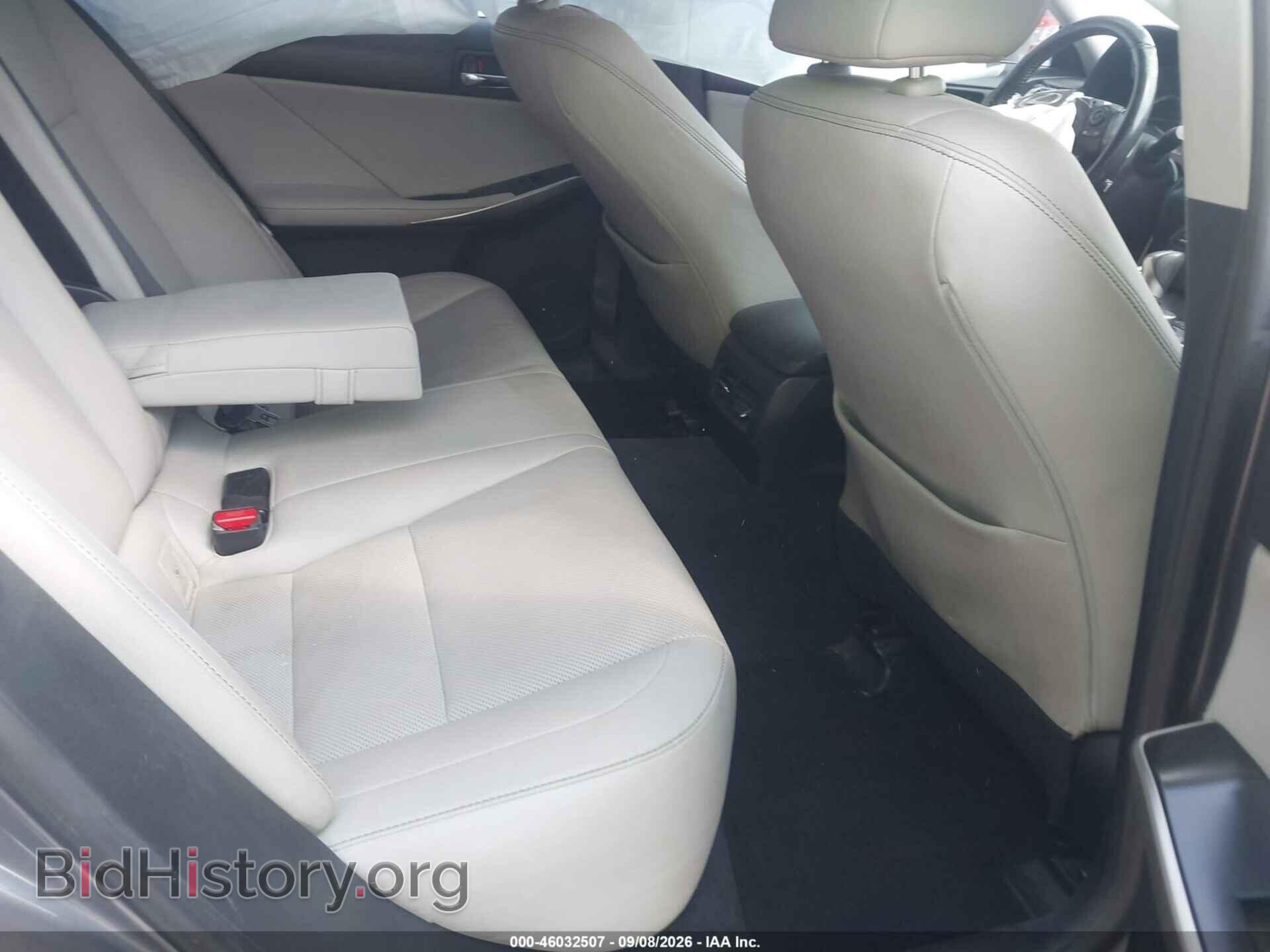 2014 LEXUS IS 250 - VIN: JTHBF1D29E5025819 - Photo 8