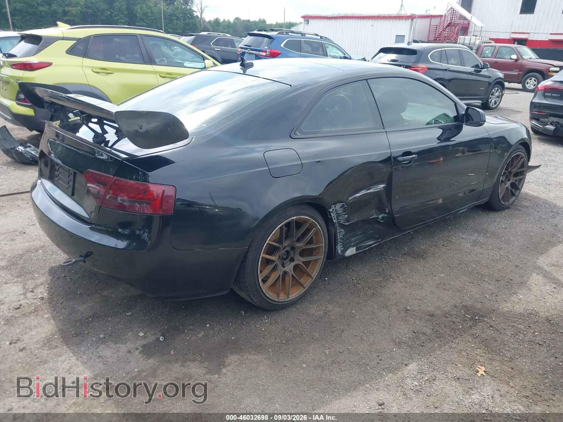 2010 AUDI A5 - VIN: WAULFAFR1AA037879 - Фото 4