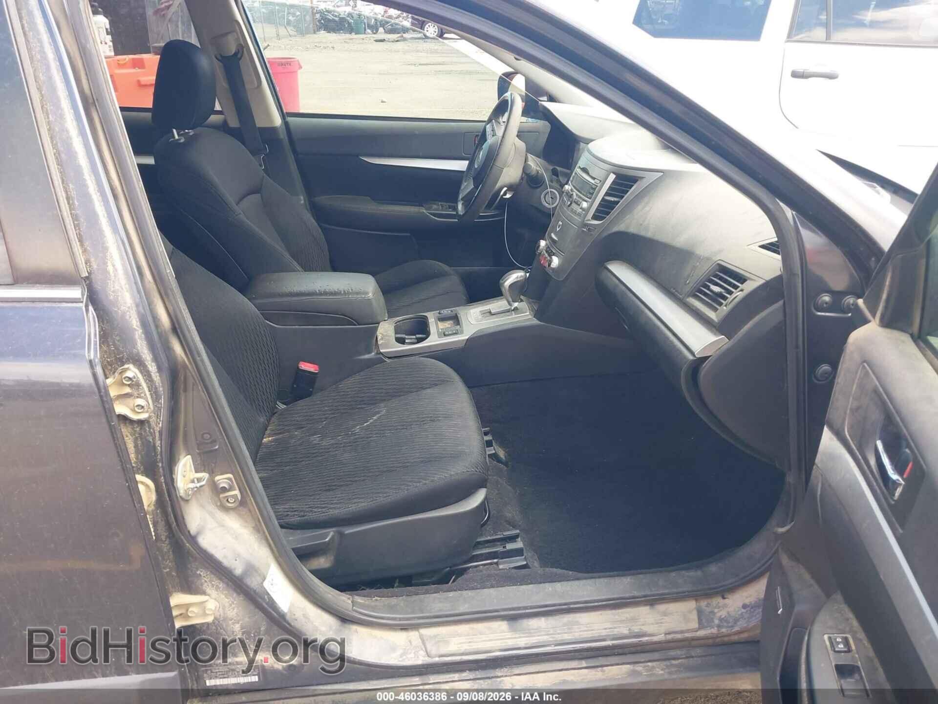 2011 SUBARU OUTBACK - VIN: 4S4BRBFC5B3311075 - Photo 5