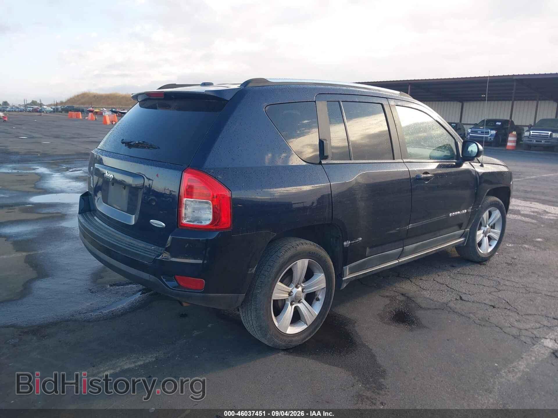 2011 JEEP COMPASS - VIN: 1J4NT1FB7BD196701 - Photo 4