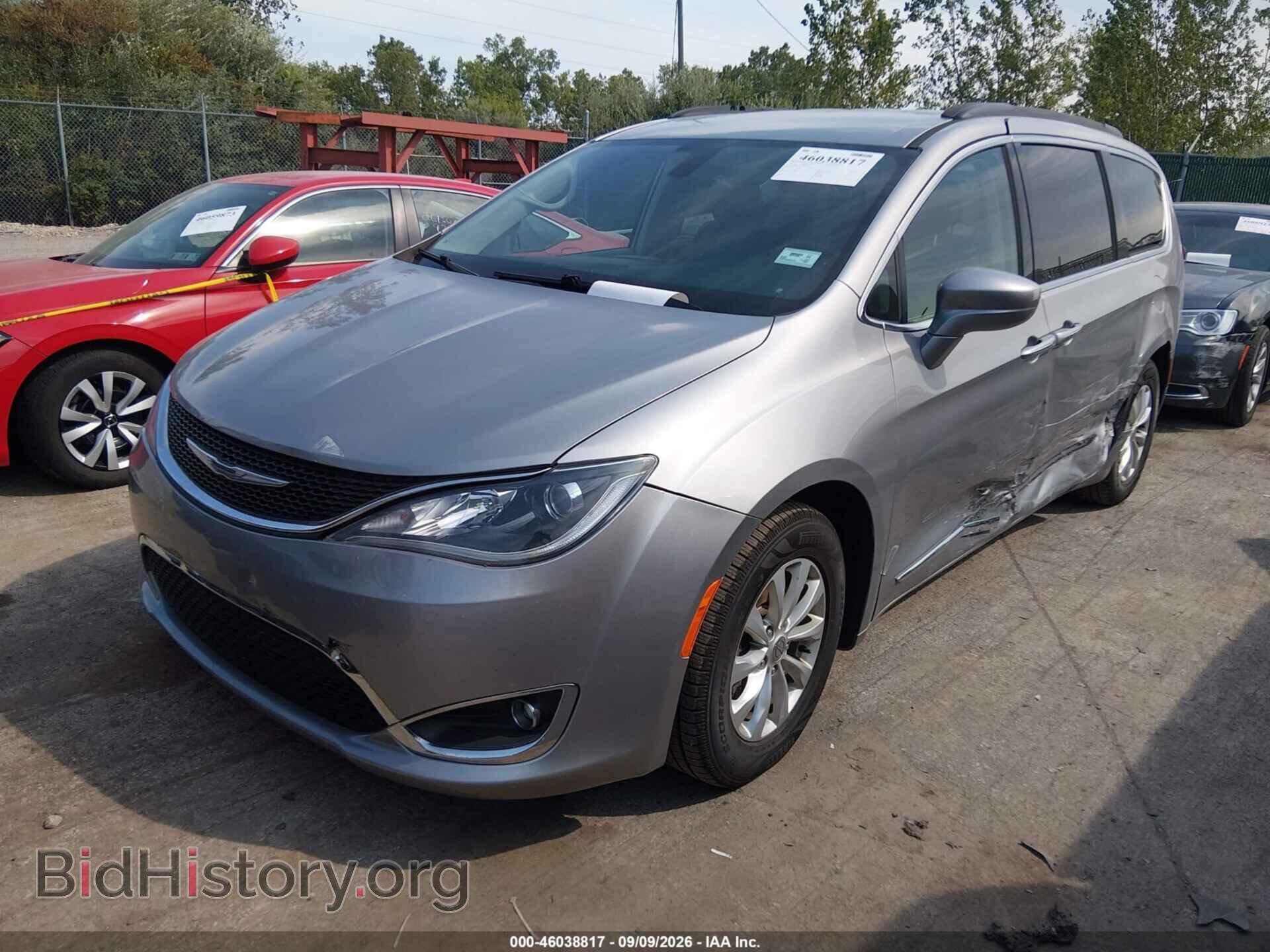 2017 CHRYSLER PACIFICA - VIN: 2C4RC1BG2HR733795 - Фото 2