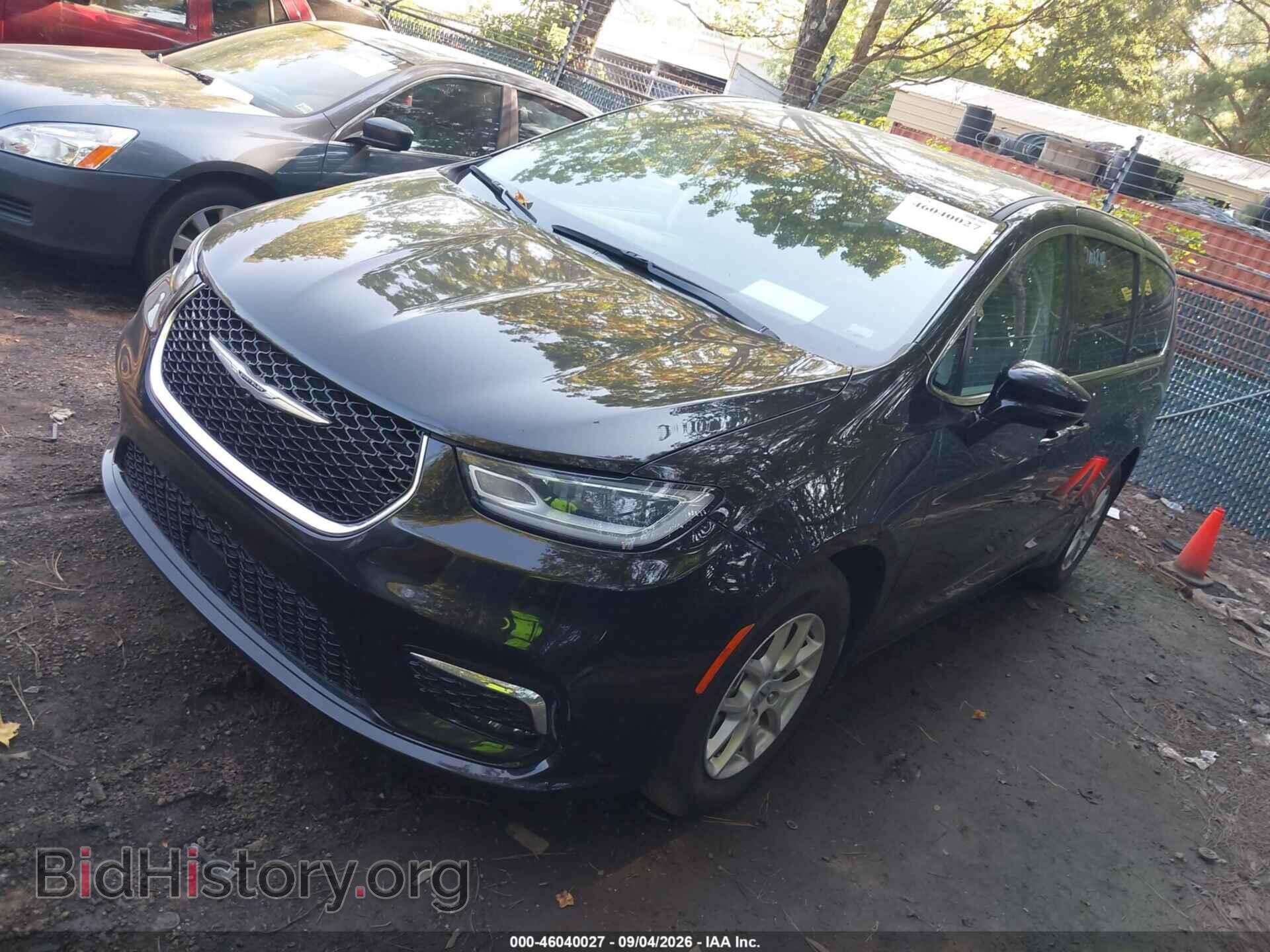 2024 CHRYSLER PACIFICA - VIN: 2C4RC1BG6RR136313 - Photo 2