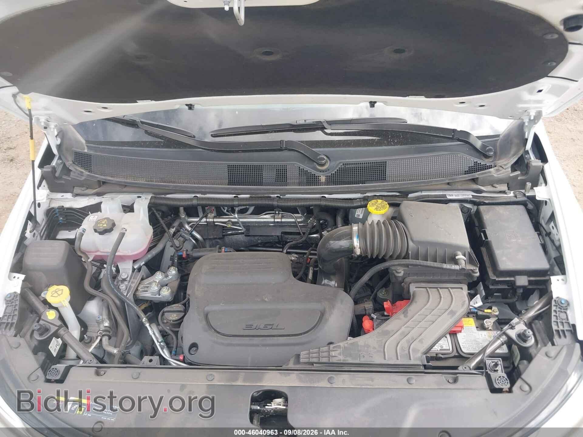 2025 CHRYSLER PACIFICA - VIN: 2C4RC1BG0SR579742 - Photo 10