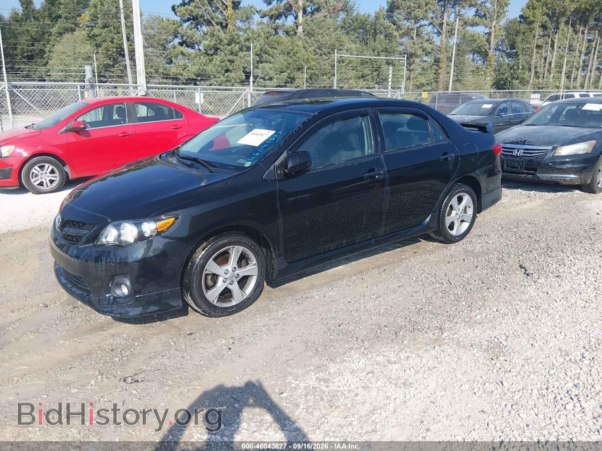 2011 TOYOTA COROLLA - VIN: 2T1BU4EE6BC636147 - Фото 2