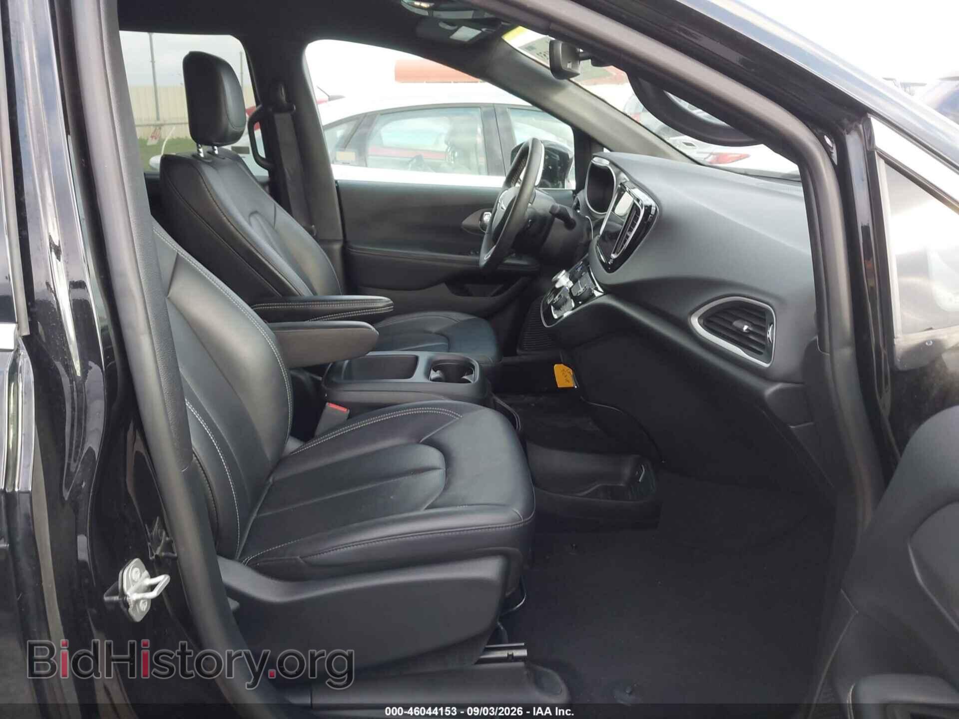 2025 CHRYSLER PACIFICA - VIN: 2C4RC1BG5SR554772 - Photo 5