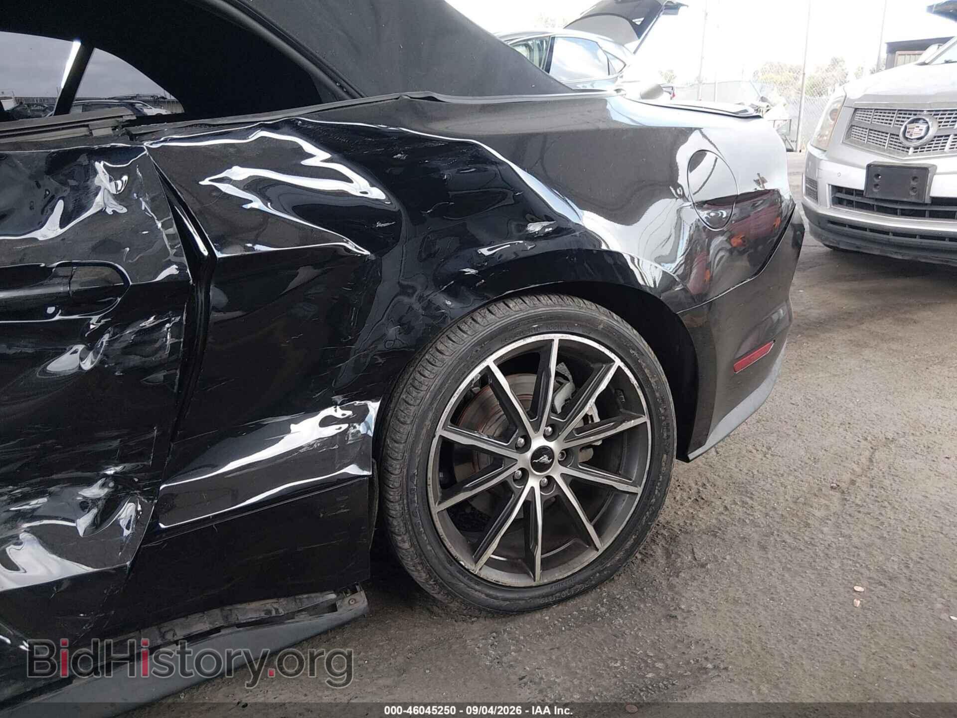 2018 FORD MUSTANG - VIN: 1FATP8UH7J5124672 - Фото 17