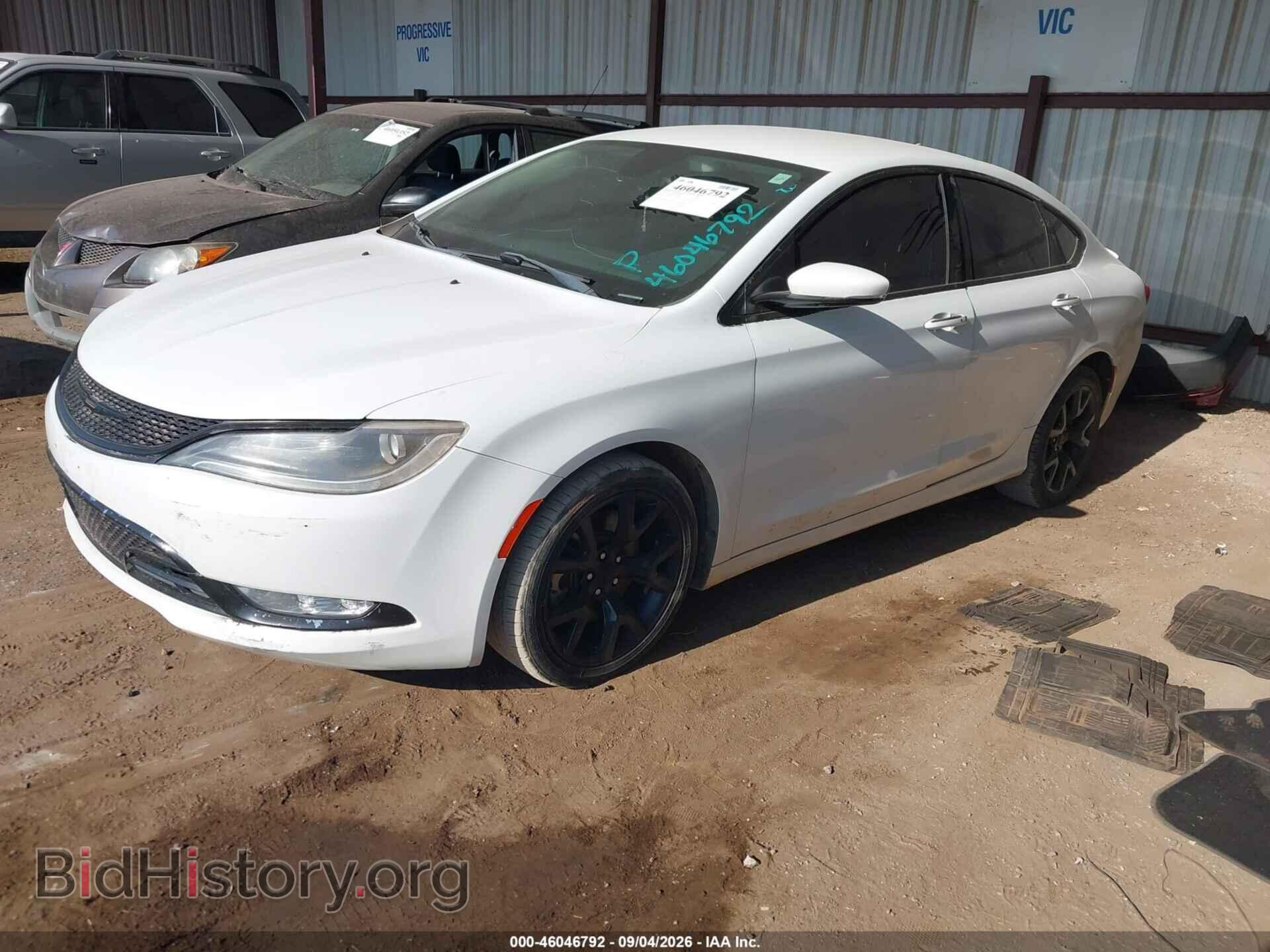 2015 CHRYSLER 200 - VIN: 1C3CCCCGXFN501332 - Photo 2