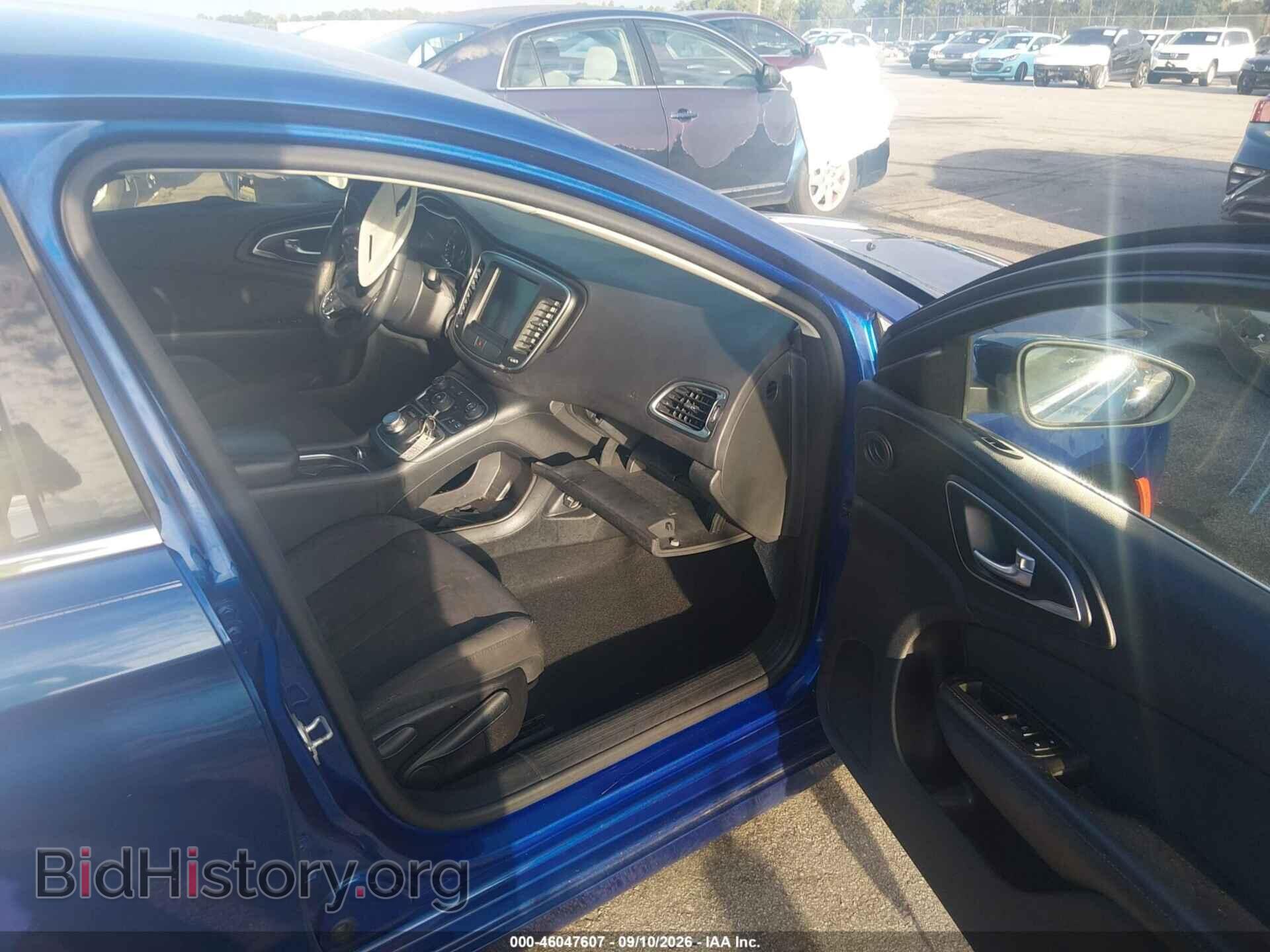 2015 CHRYSLER 200 - VIN: 1C3CCCAB3FN710354 - Photo 5