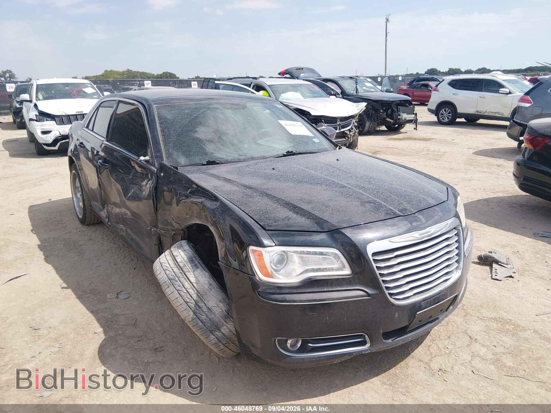 Фотография 2C3CCAAG5EH119546 - CHRYSLER 300 2014