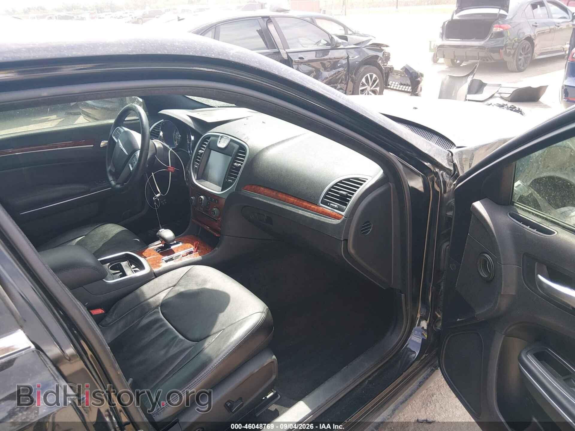 2014 CHRYSLER 300 - VIN: 2C3CCAAG5EH119546 - Фото 5