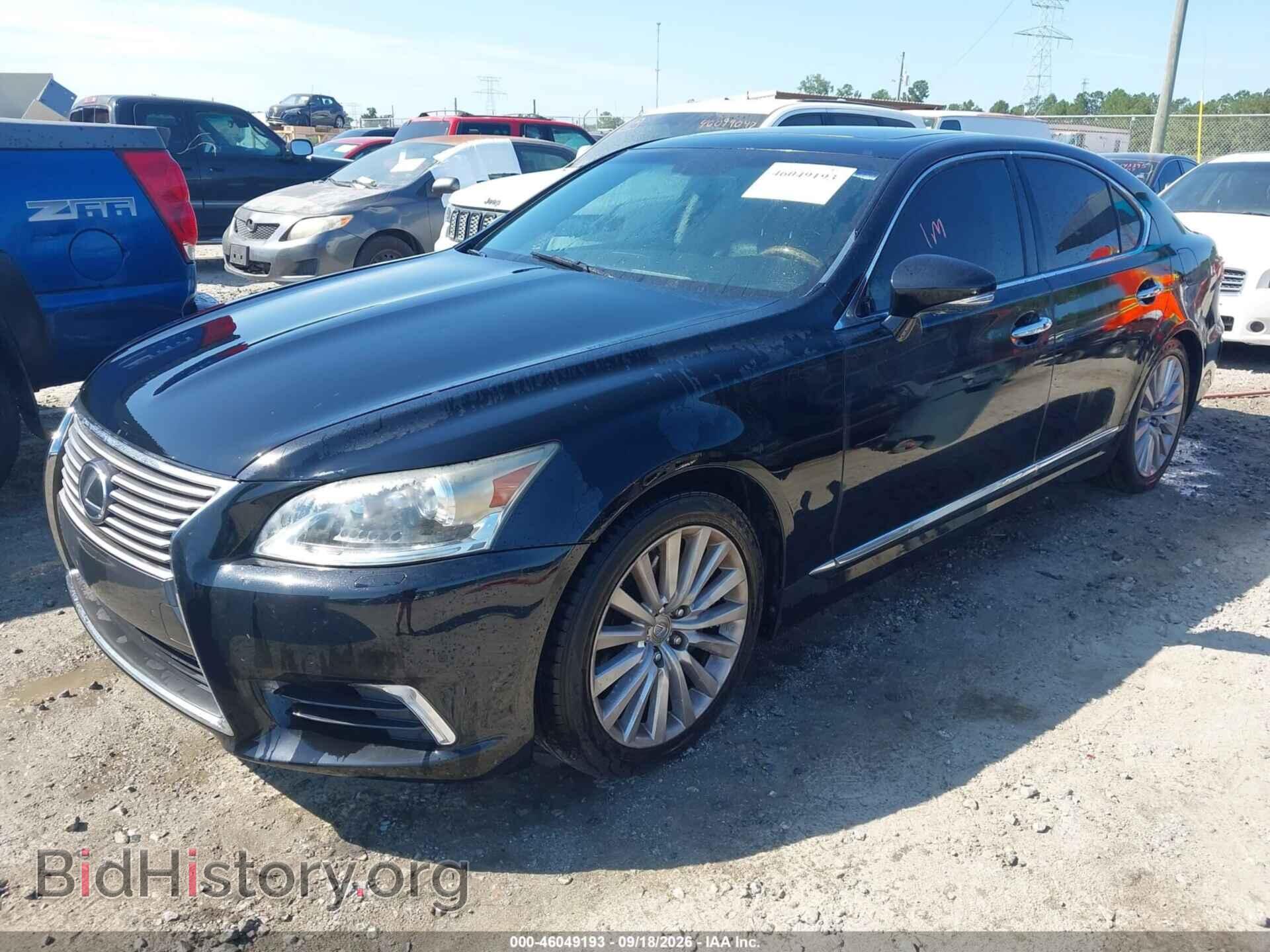2014 LEXUS LS 460 - VIN: JTHBL5EF8E5127565 - Photo 2