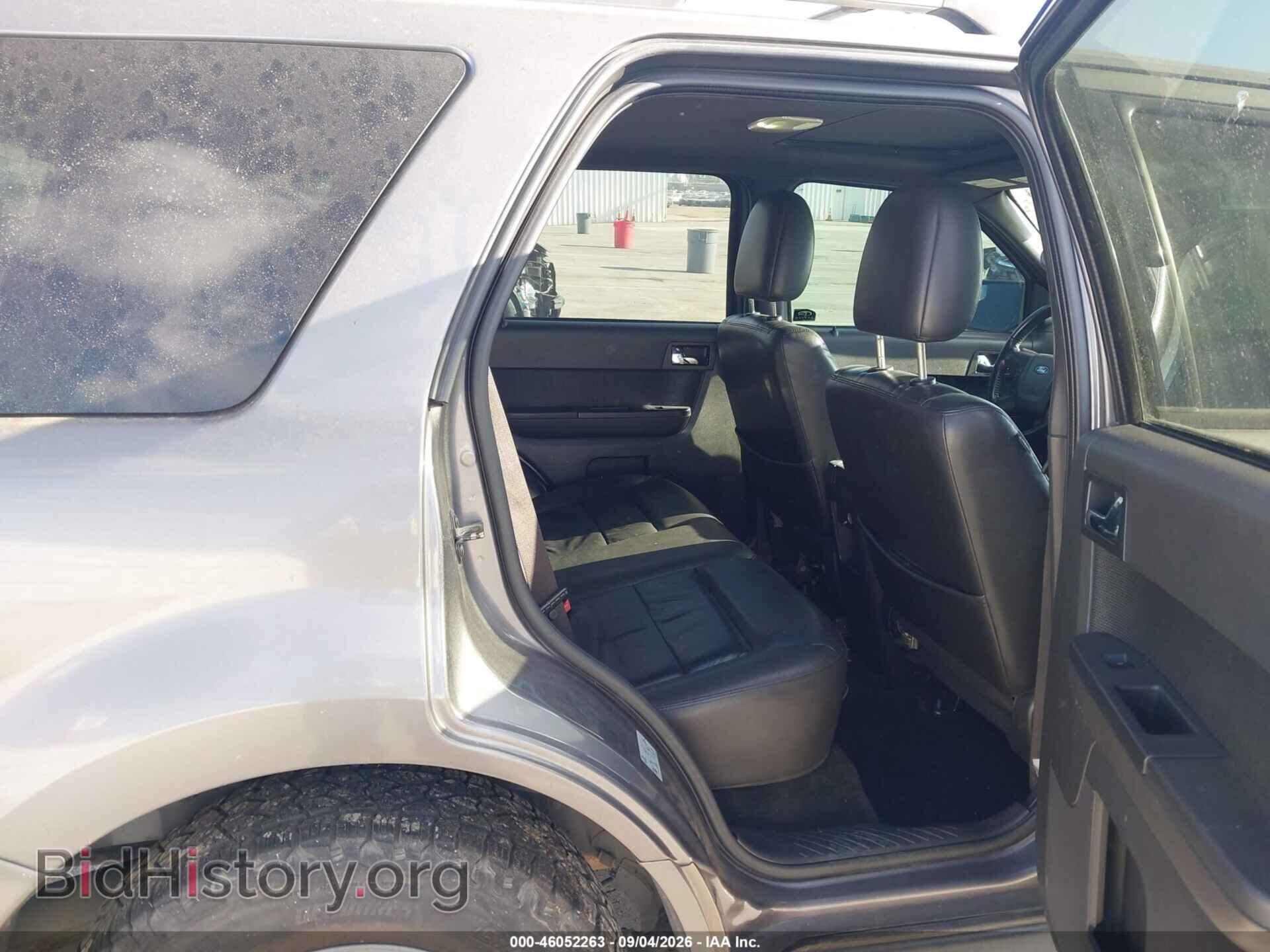 2011 FORD ESCAPE - VIN: 1FMCU0E70BKB00092 - Фото 8