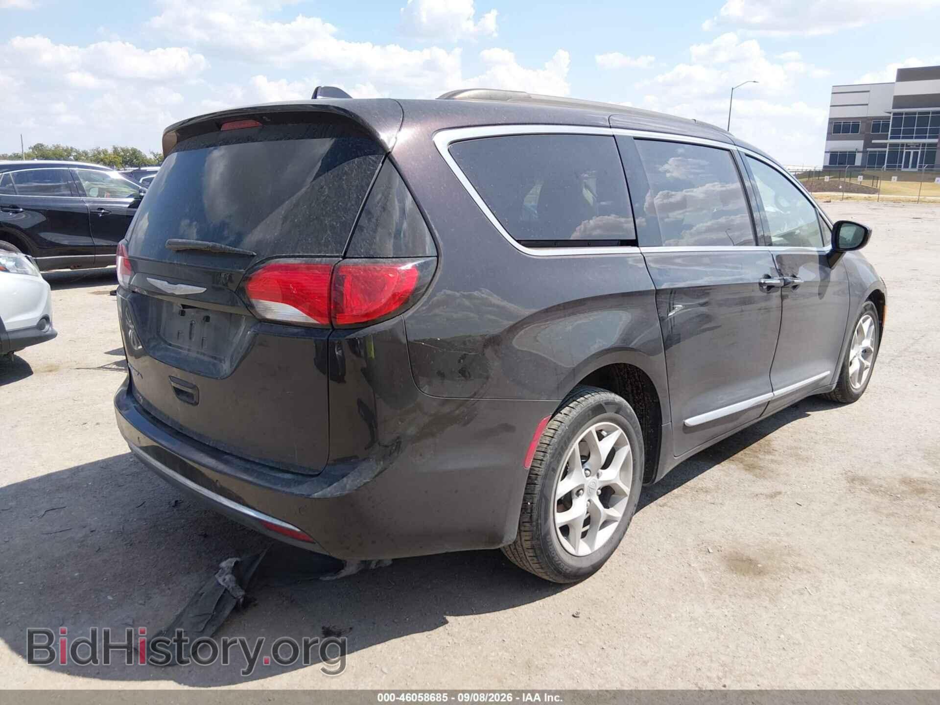 2017 CHRYSLER PACIFICA - VIN: 2C4RC1BG7HR592688 - Photo 4