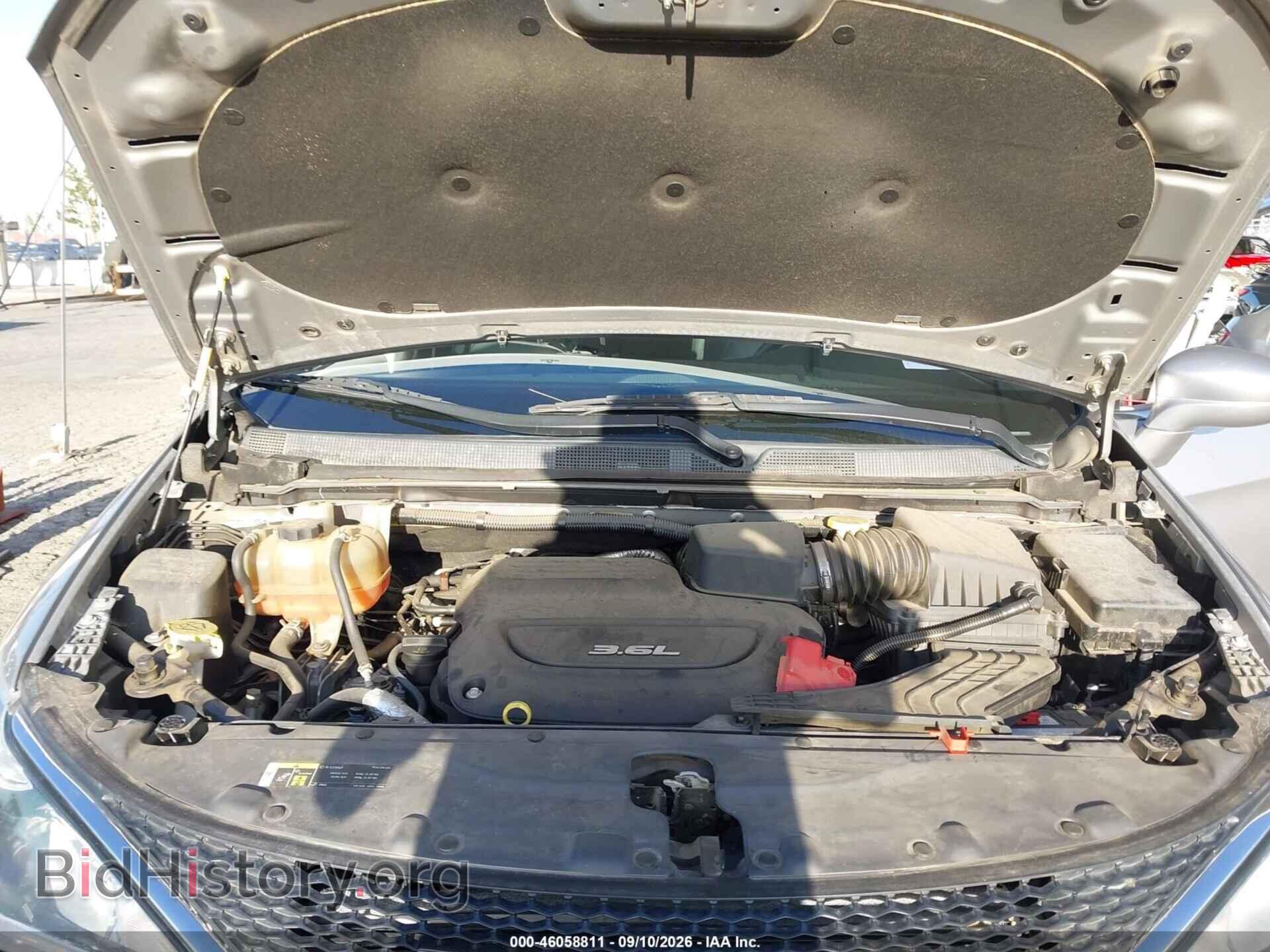 2018 CHRYSLER PACIFICA - VIN: 2C4RC1BG1JR149605 - Фото 10
