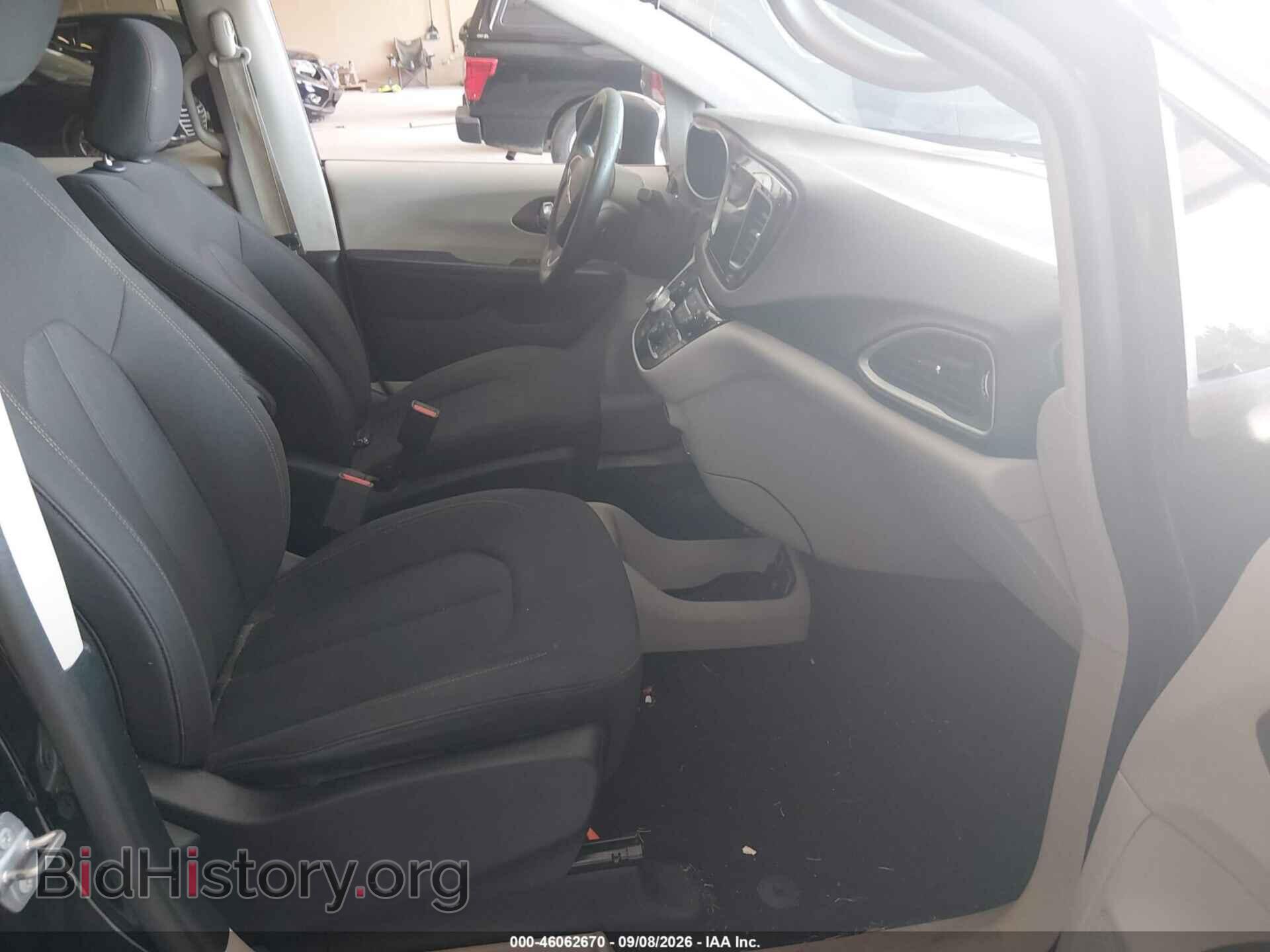 2017 CHRYSLER PACIFICA - VIN: 2C4RC1DG8HR508343 - Photo 5