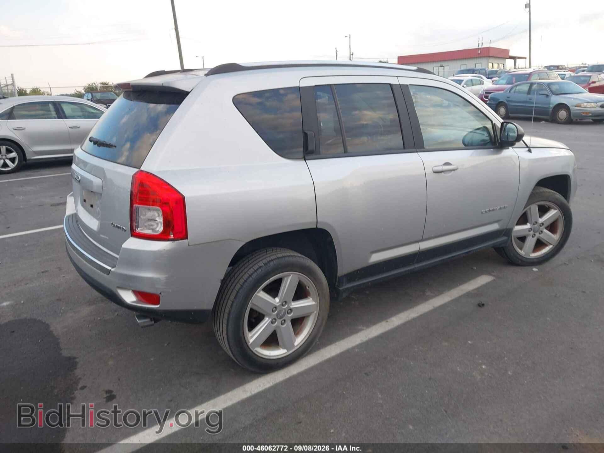 2012 JEEP COMPASS - VIN: 1C4NJCCB7CD688044 - Photo 4